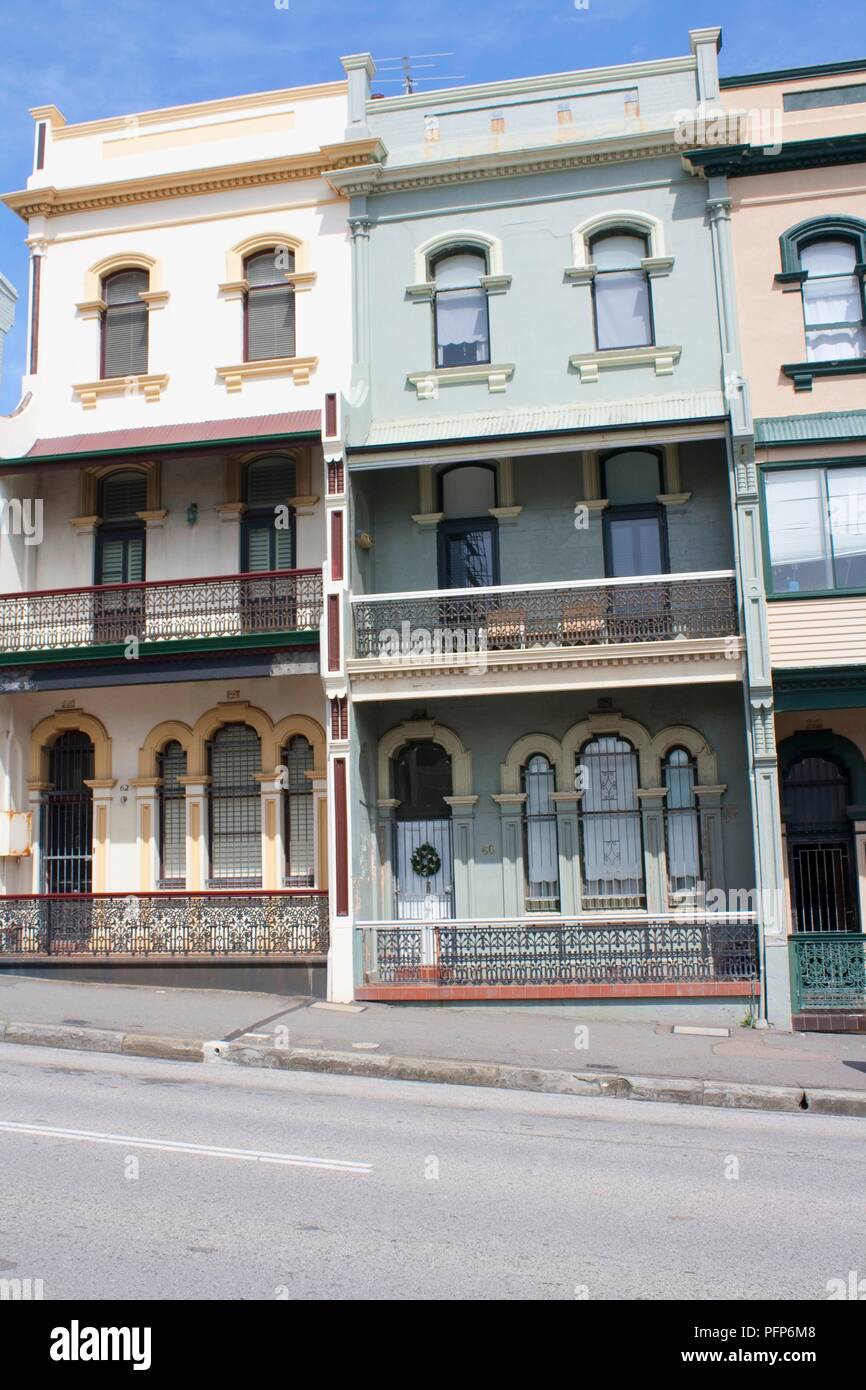 Australia, New South Wales, Newcastle, terrace houses Stock Photo Alamy