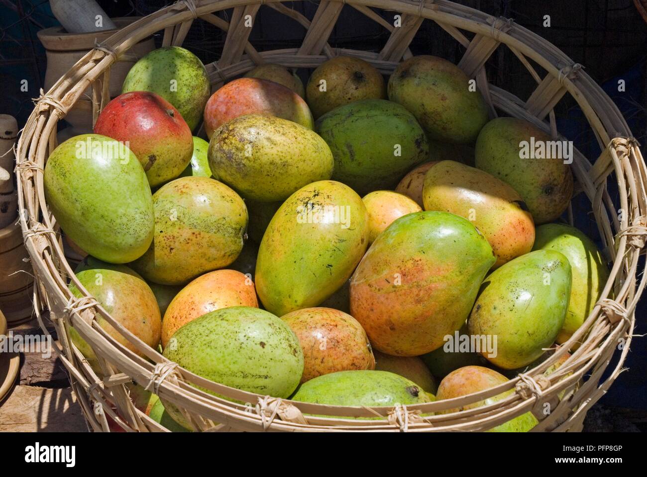 Malindi, <b>mangoes</b> for sale at roadside stall. www.alamy.com/licenses-and-pri...