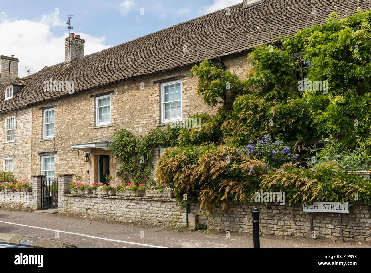 mature ladies in wiltshire Mature ladies in wiltshire