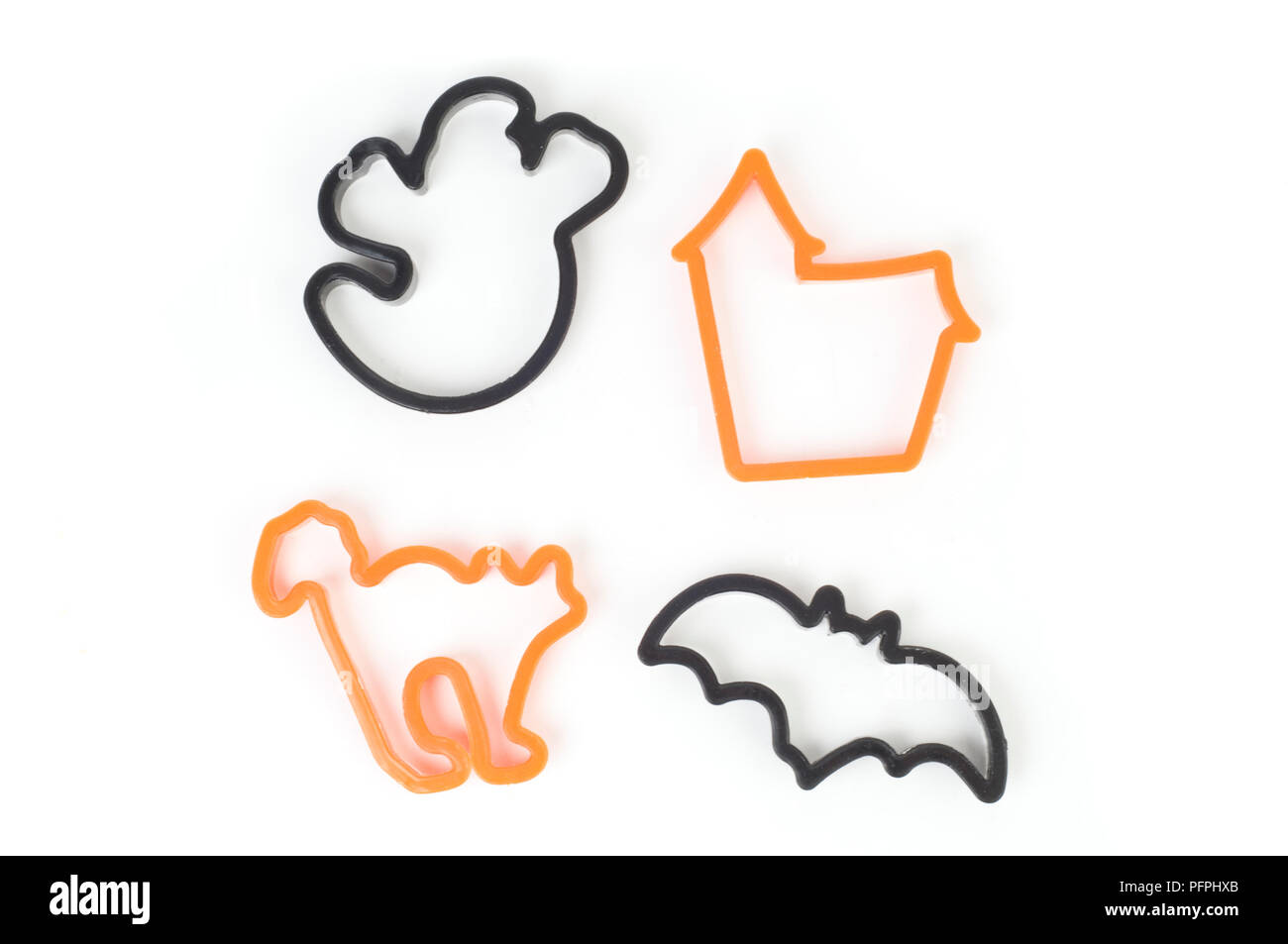 different shapes of cookie cutters