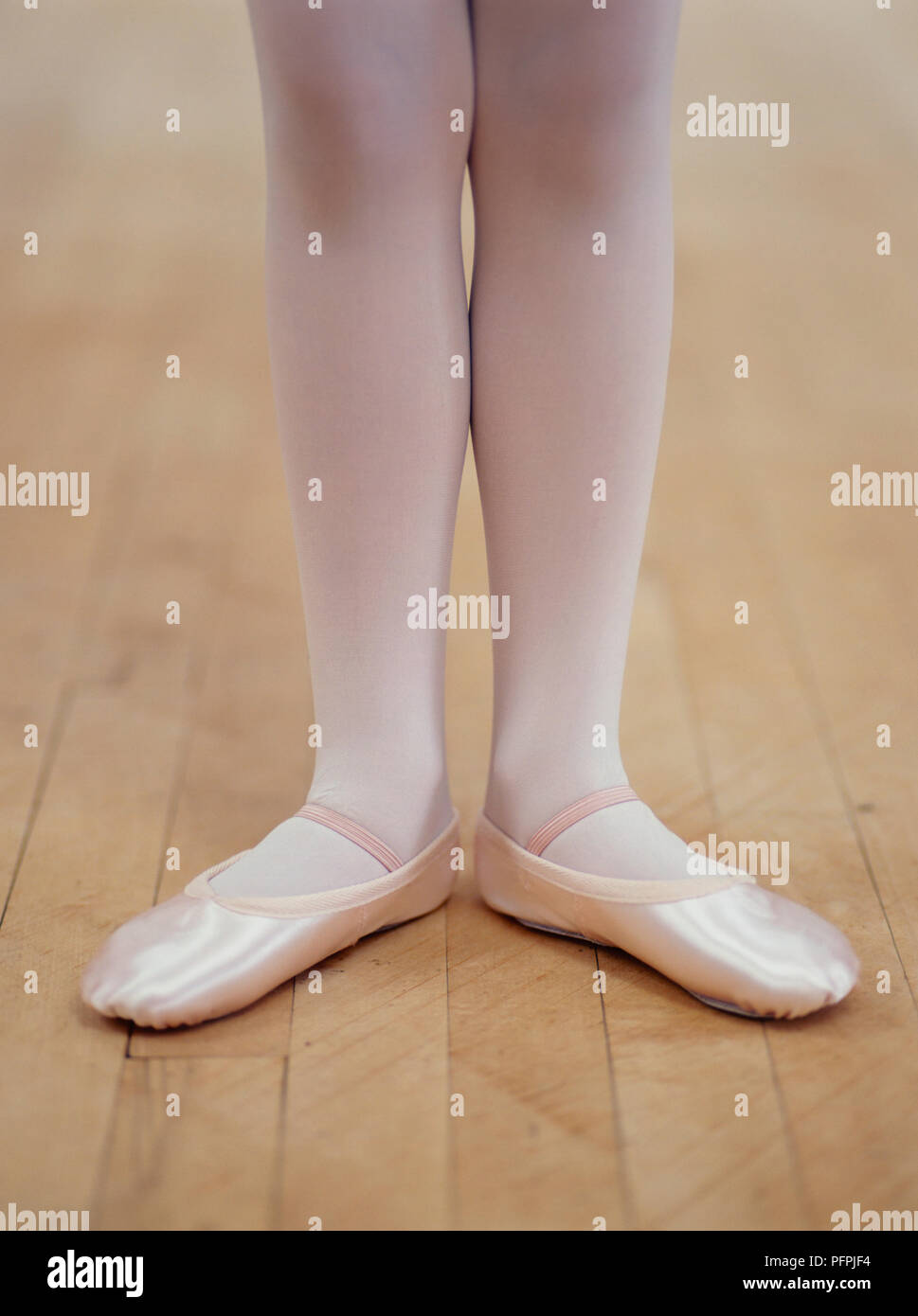 Silk tights hi-res stock photography and images - Alamy