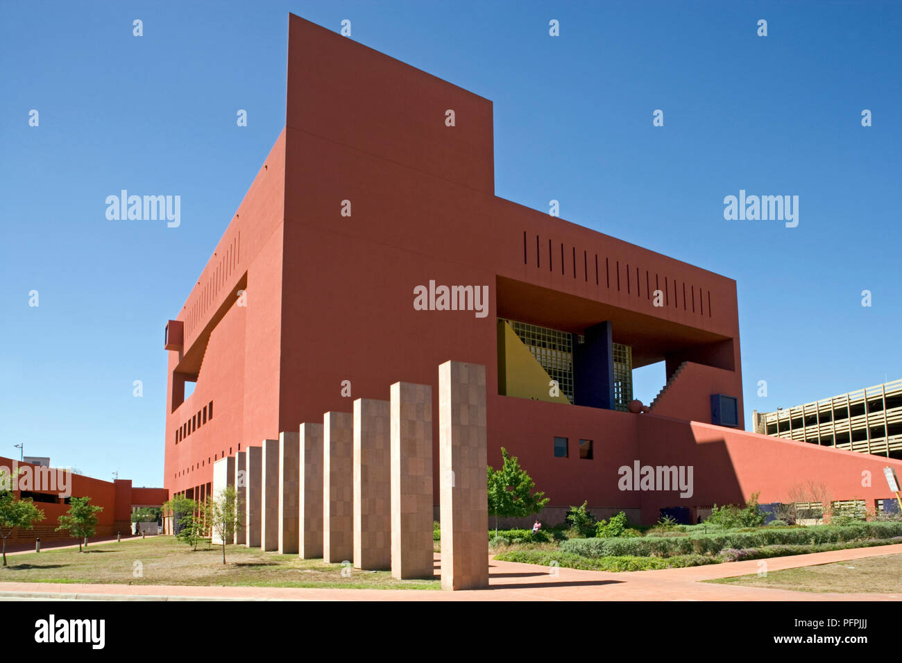 United States of America, Texas, San Antonio, Central Library, exterior of modern red building Stock Photo