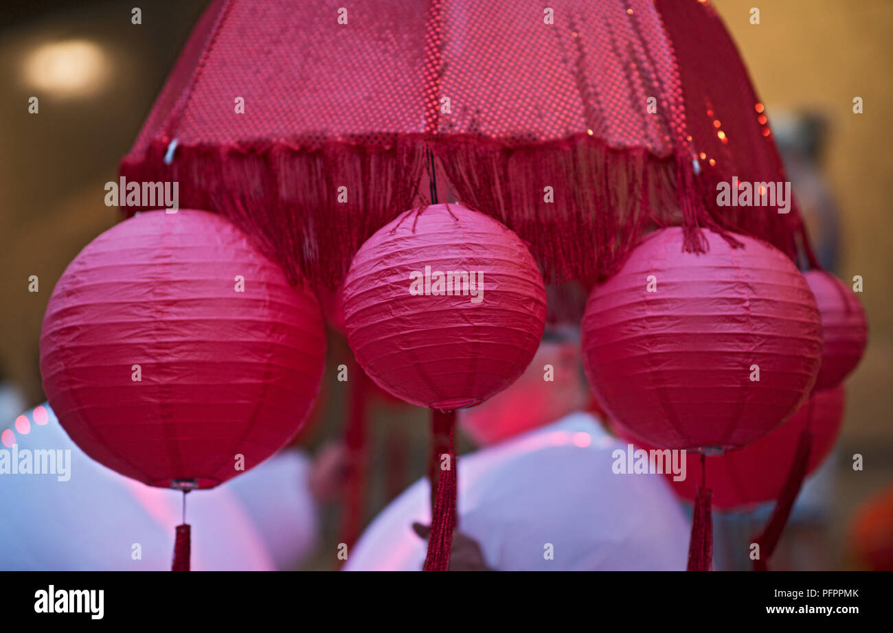 Red And Orange Paper Lanterns Chinese Valentine S Day Lantern
