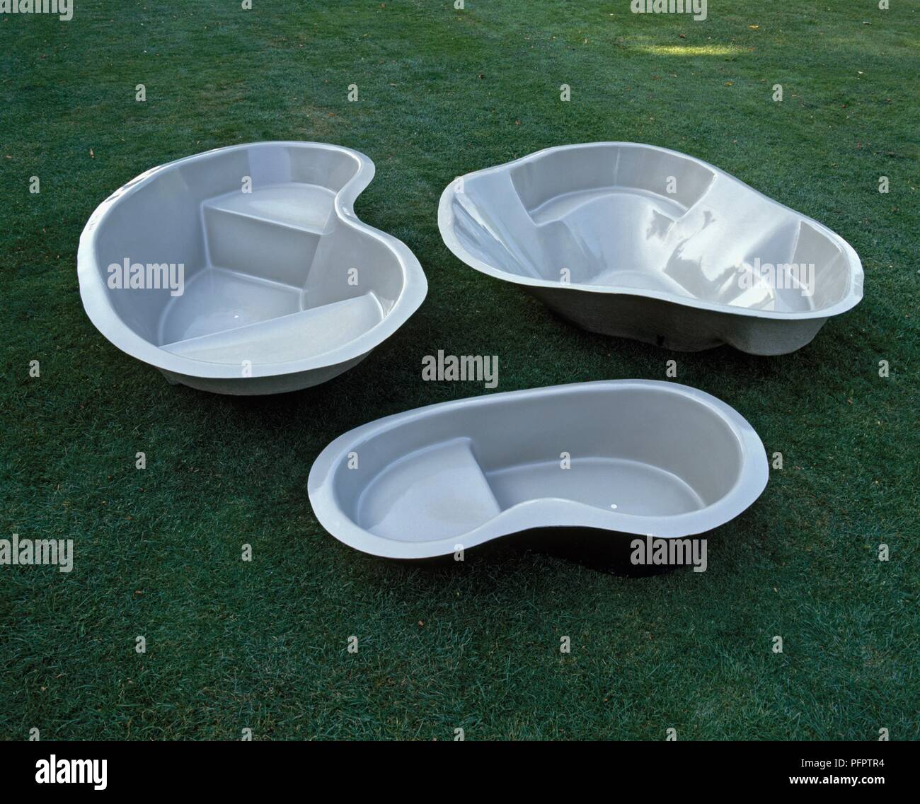 Plastic pond mould hires stock photography and images Alamy