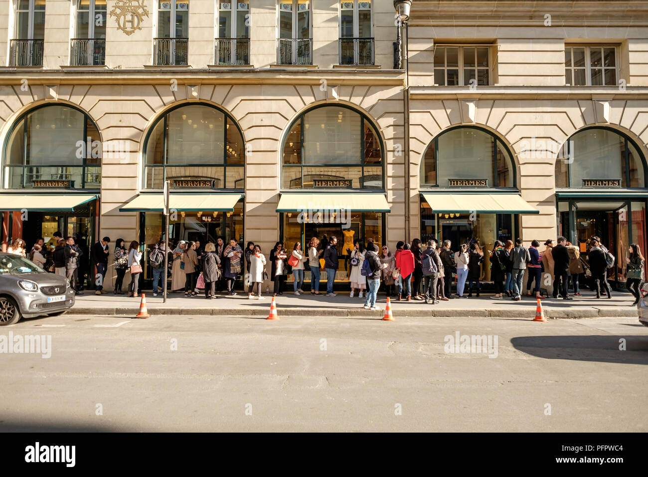 A general view of the Hermes store, rue saint Honore on October 25, News  Photo - Getty Images