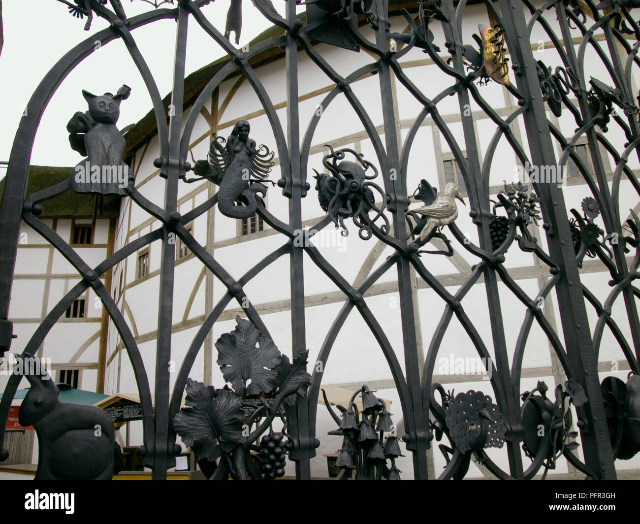 Wrought iron gate shakespeares globe hires stock photography and
