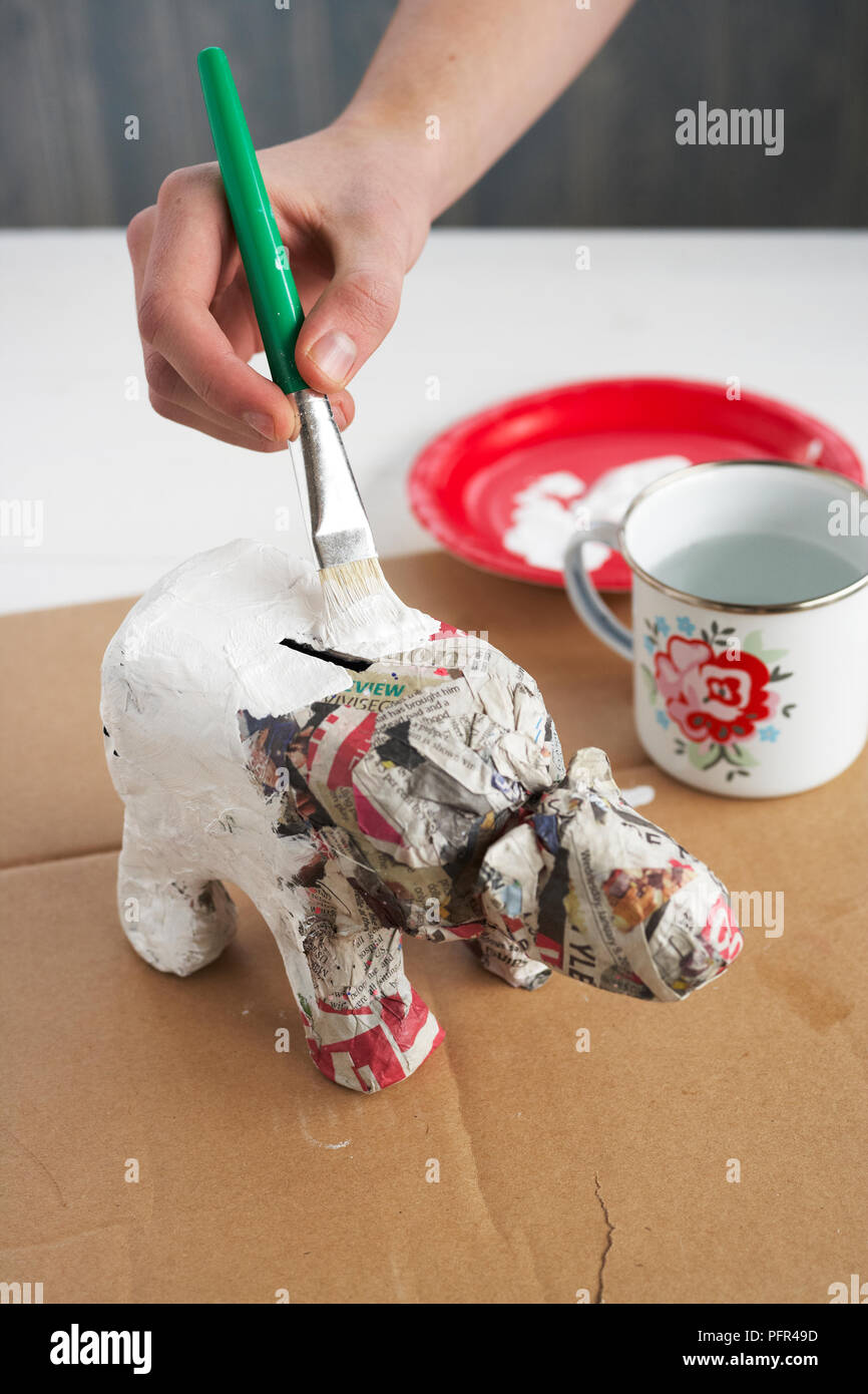 Paper mache kit hi-res stock photography and images - Alamy