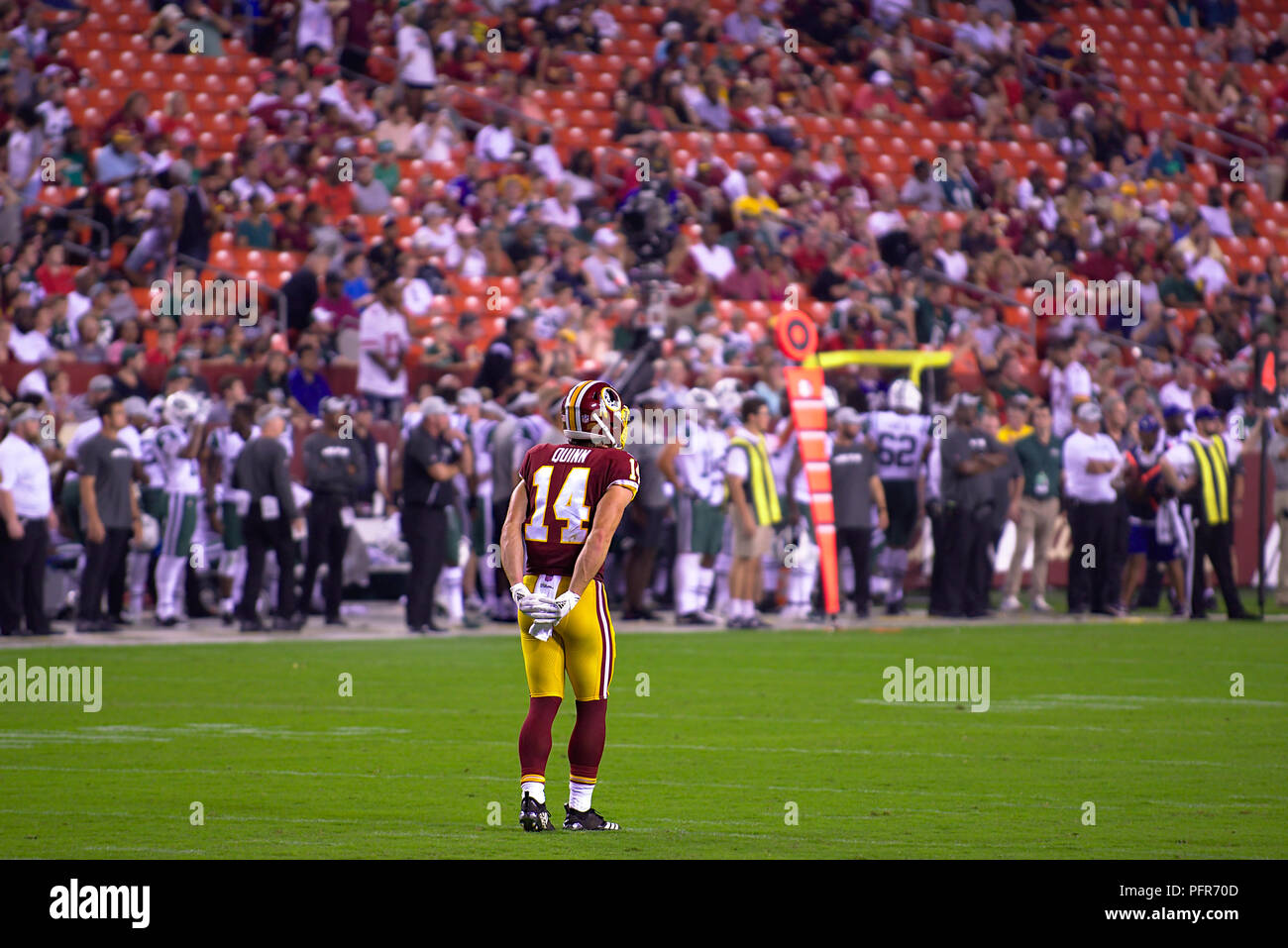 Washington Redskins Trey Quinn awaits punt off return during preseason against New York Jets at FedEx Field Stock Photo