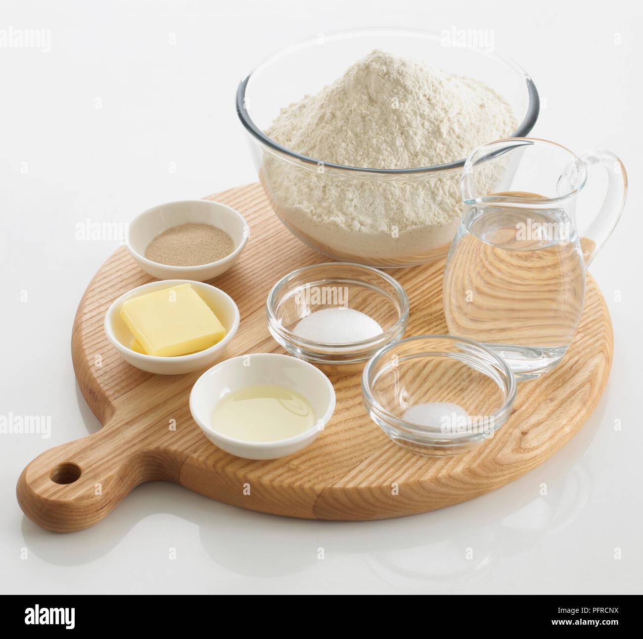 для соли и сахара. мука вода дрожжи соль. Sugar water flour salt. мука сахар соль. Sugar water flour salt.