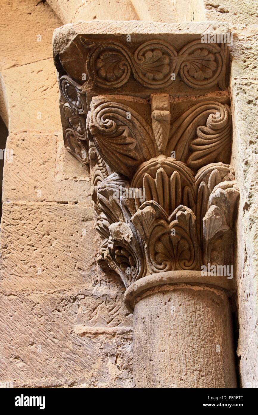 Angaged Columns 11th century architecture hi-res stock photography and images - Alamy