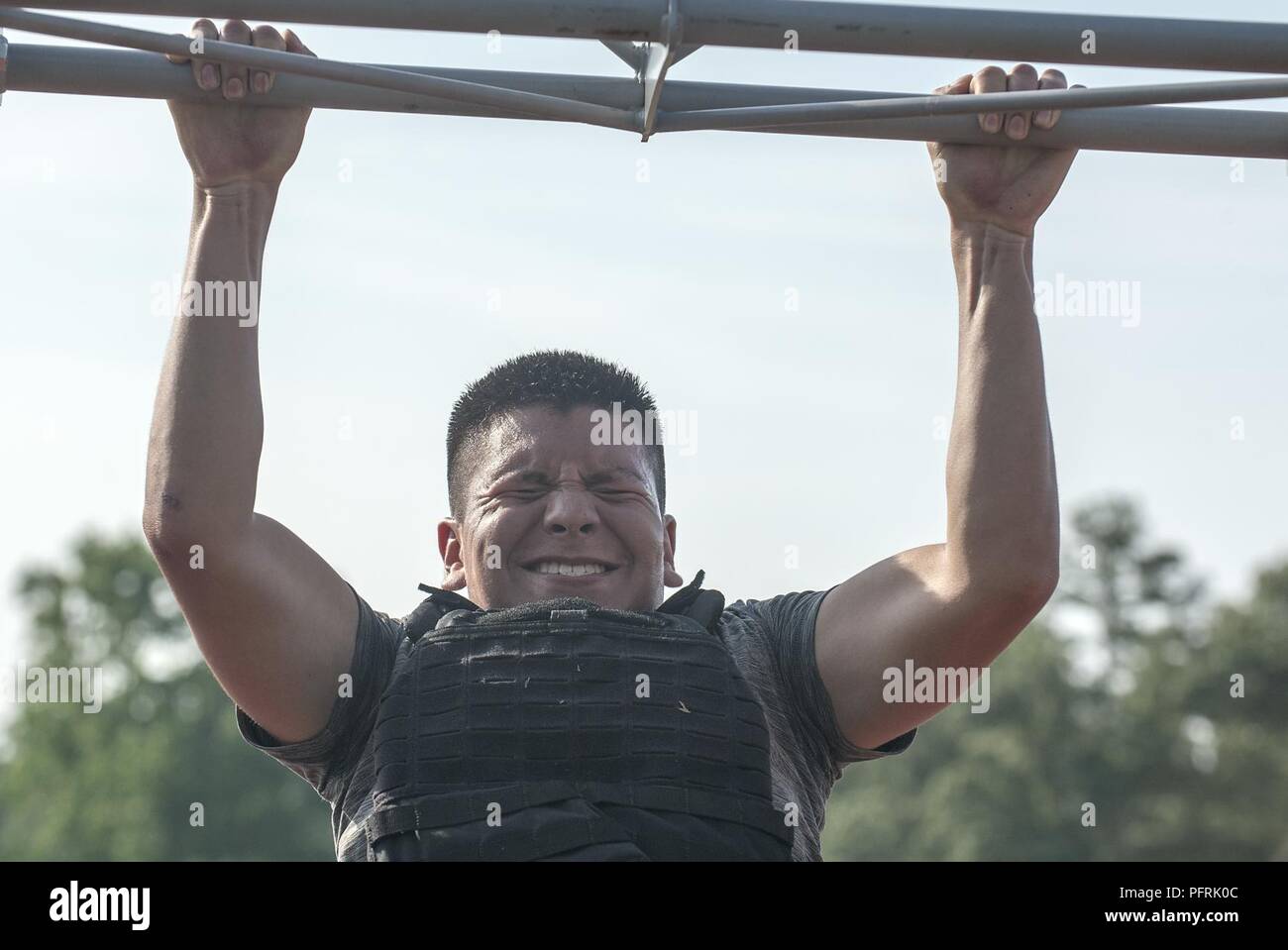 Murph workout hi res stock photography and images Alamy