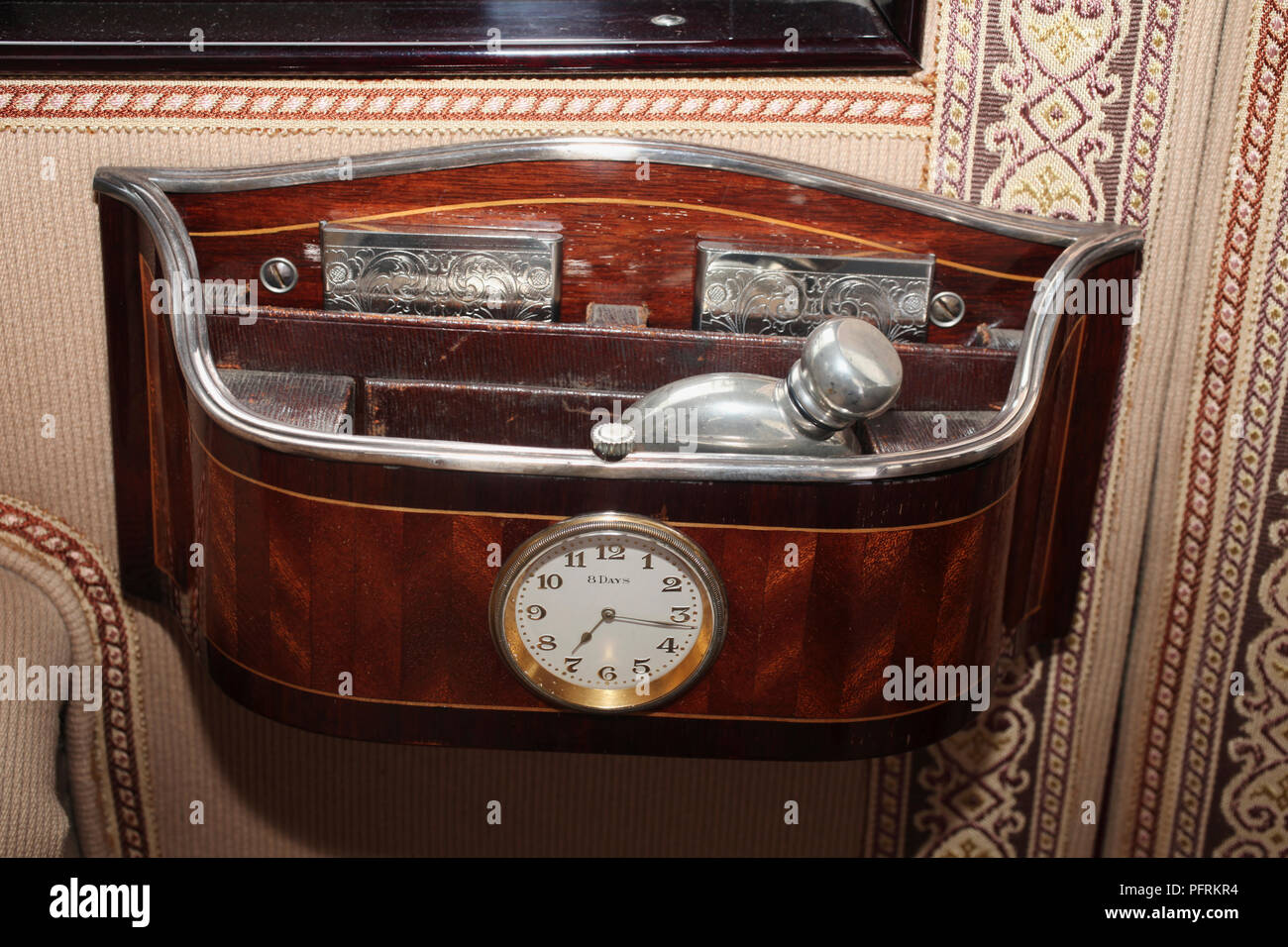 RollsRoyce Unveils Phantom Tempus Collection Inspired by Time and the  Universe  autoevolution
