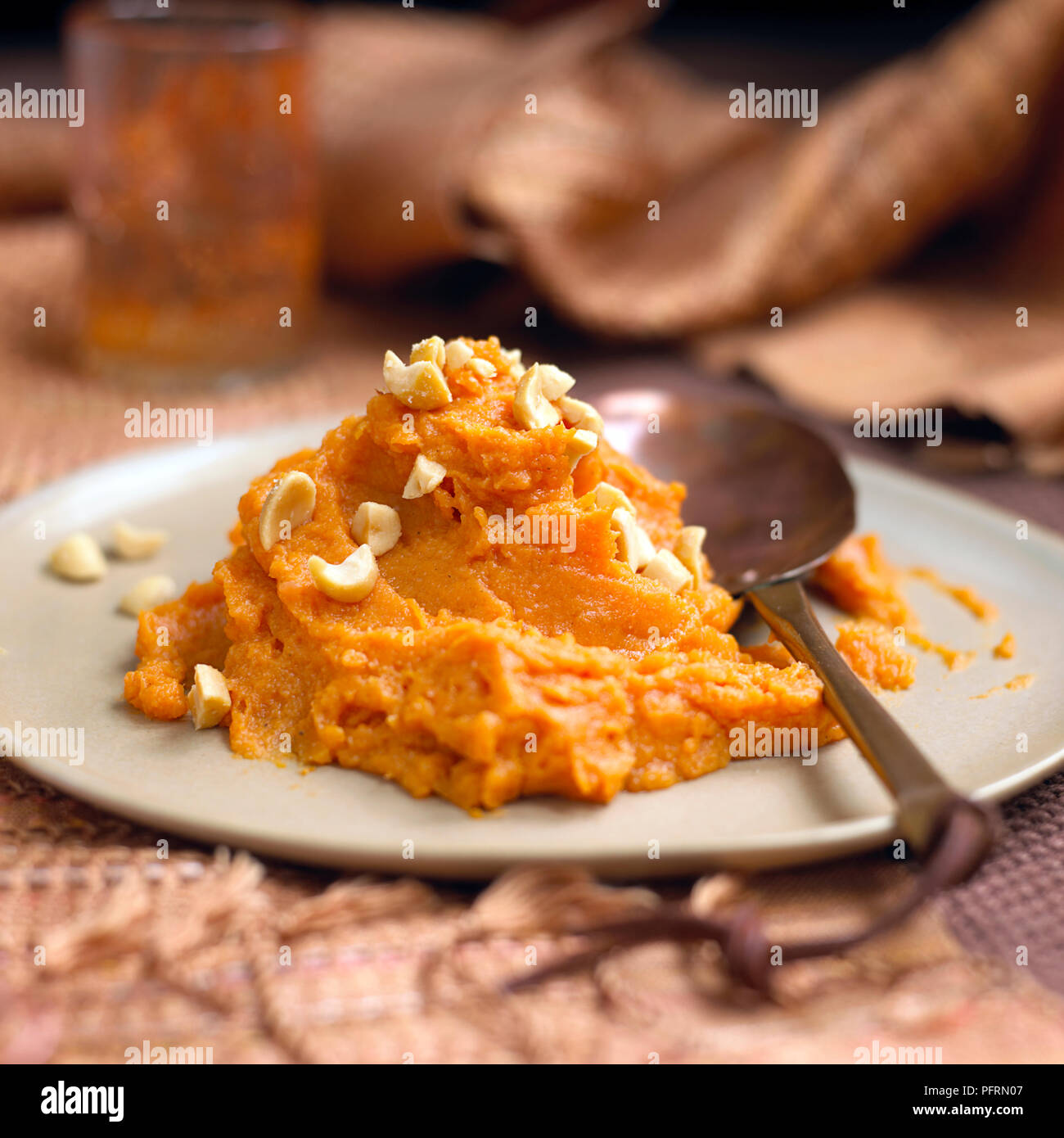 Futali Malawian food hi-res stock photography and images - Alamy