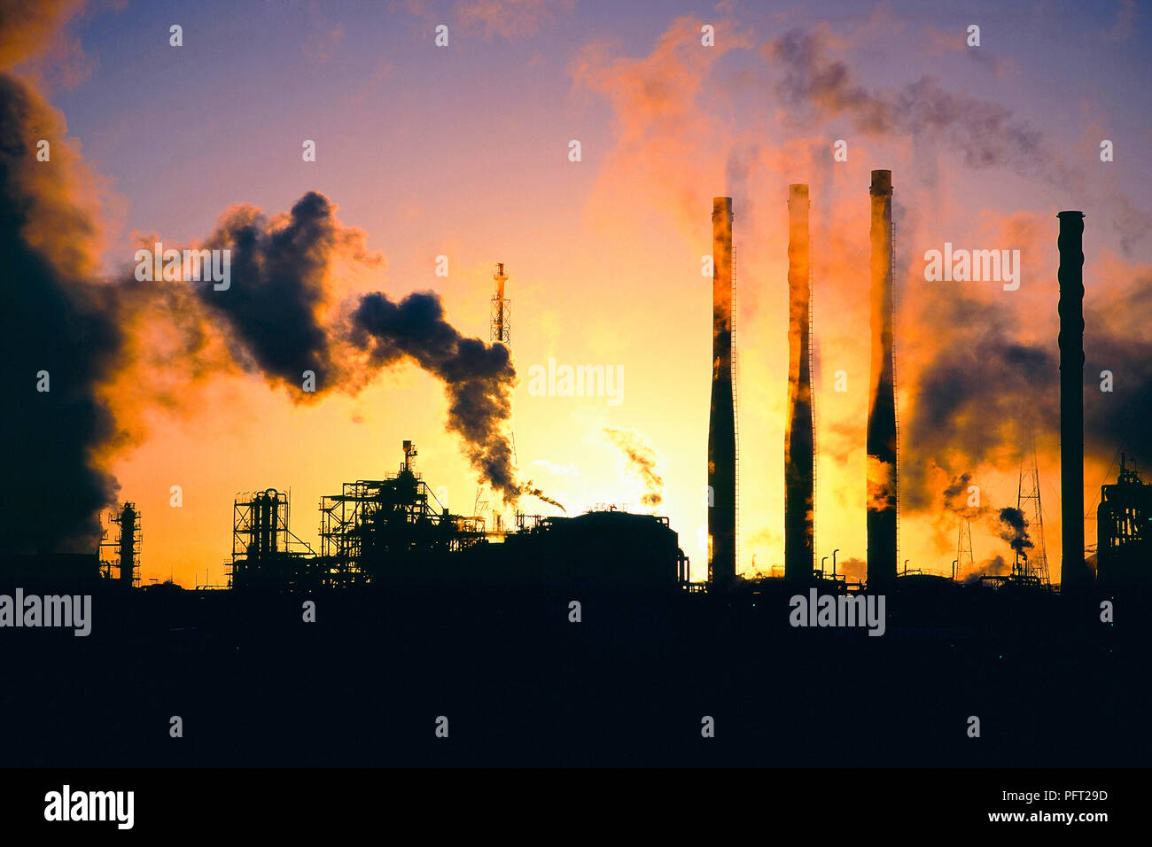 Pollution and carbon emmissions from a Petrochemical works at Seal sands on Teeside, UK. Stock Photo