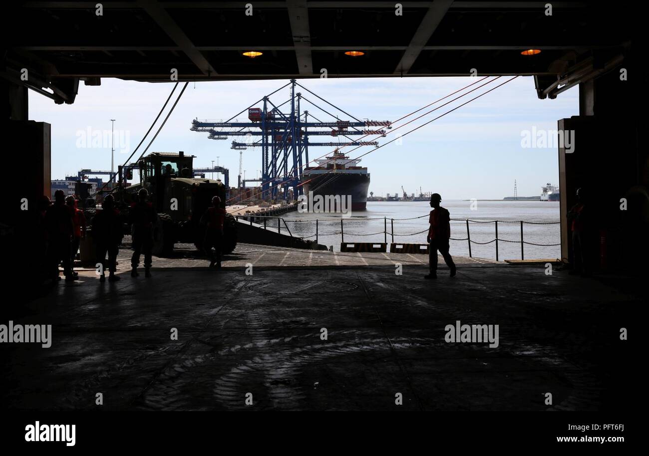 Usns Sgt William R Button Stock Photos & Usns Sgt William R Button ...
