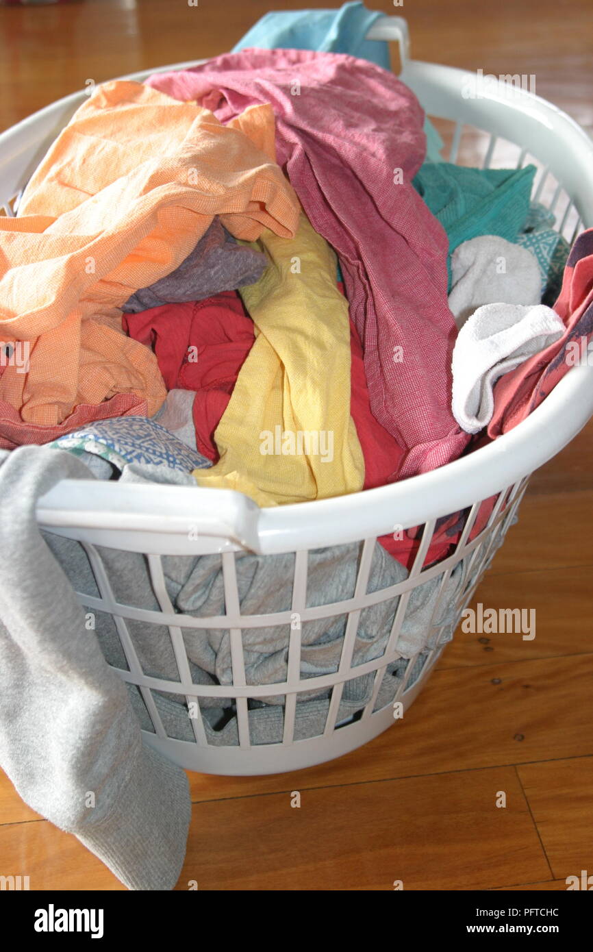 Washing basket clean hires stock photography and images Alamy