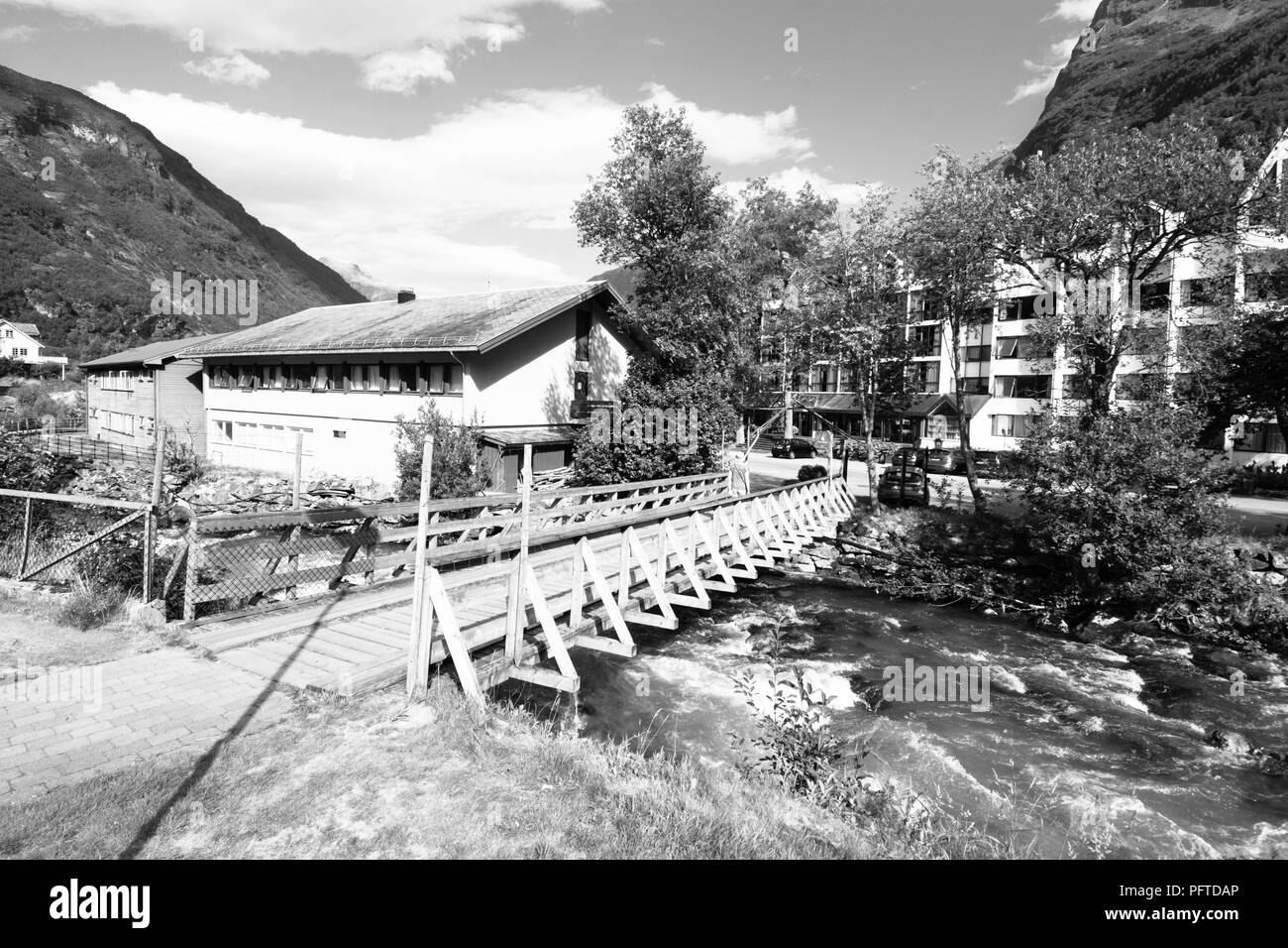 House in mountains norway Black and White Stock Photos & Images - Alamy
