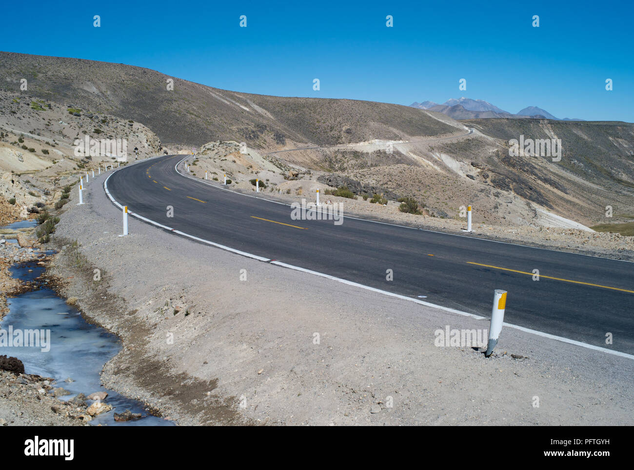 Lonely Road on the Abra Patapampa Pass, Peru Stock Photo