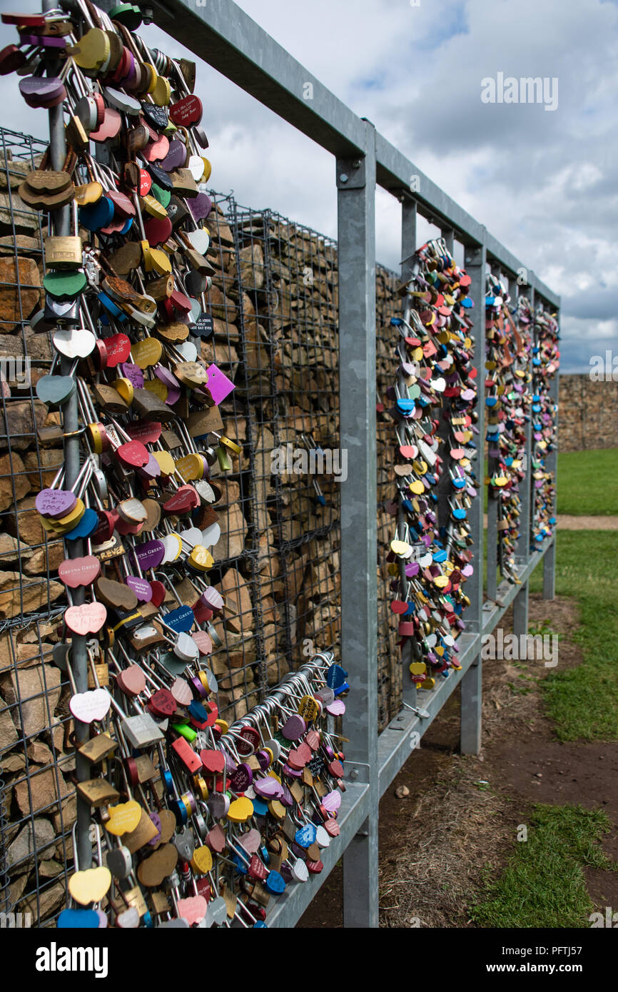 Gretna green padlocks hires stock photography and images Alamy