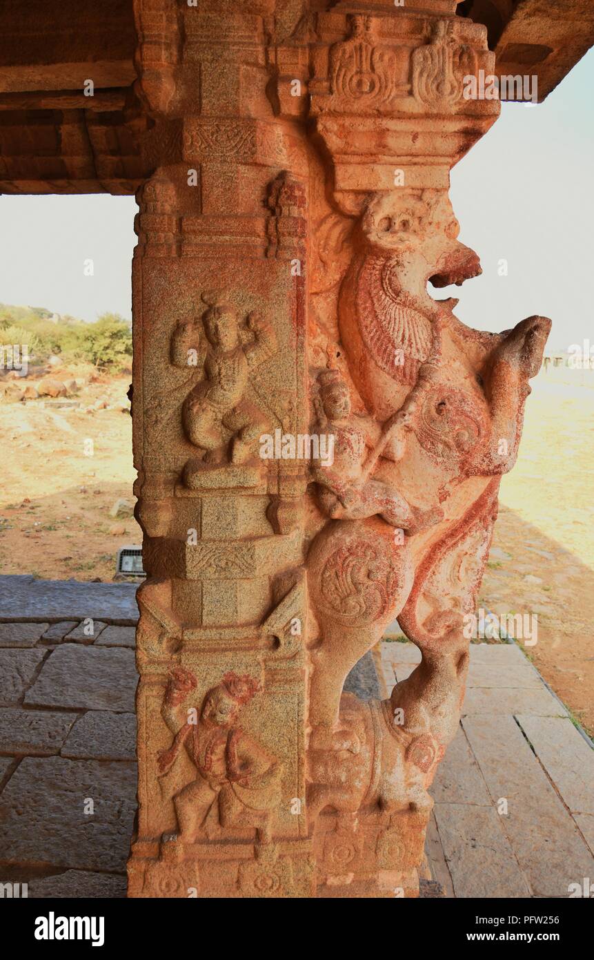 'Close view of the horse rider pillar of Kudure gombe (Toy horse) mandapa, Hampi, Karnataka' Stock Photo