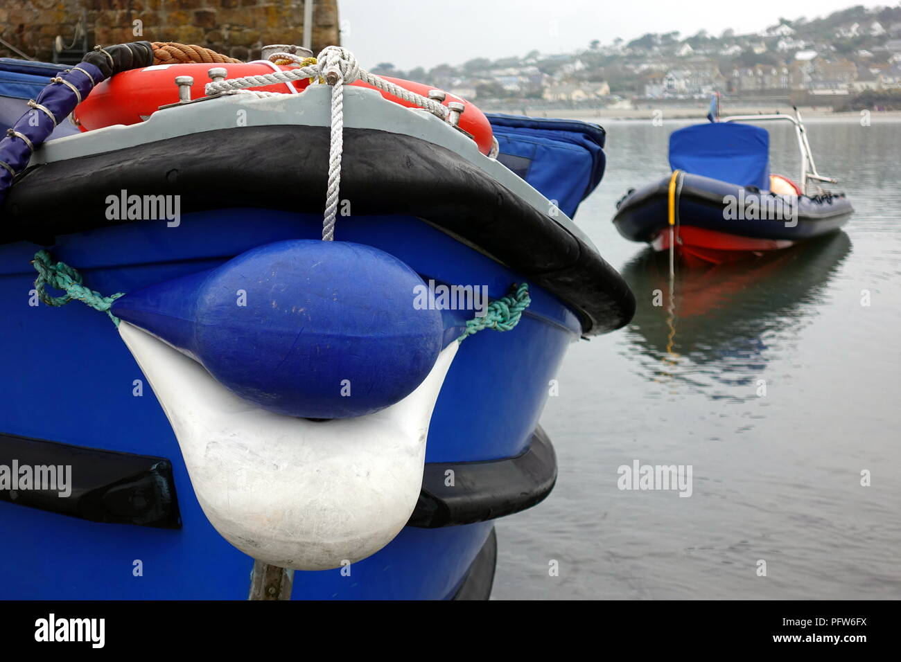 Small boat harbour hi-res stock photography and images - Alamy