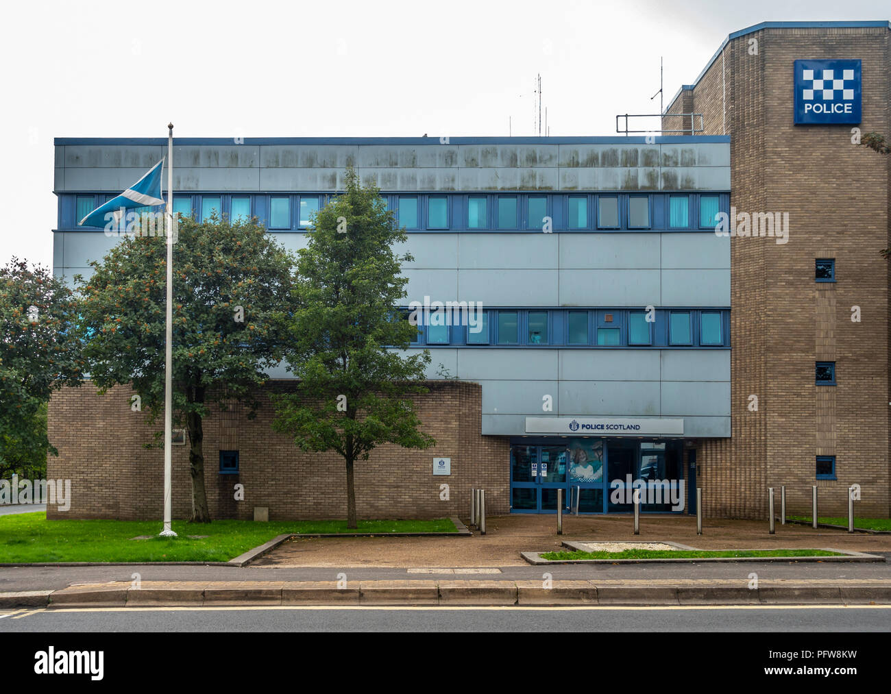Police scotland logo hi-res stock photography and images - Alamy