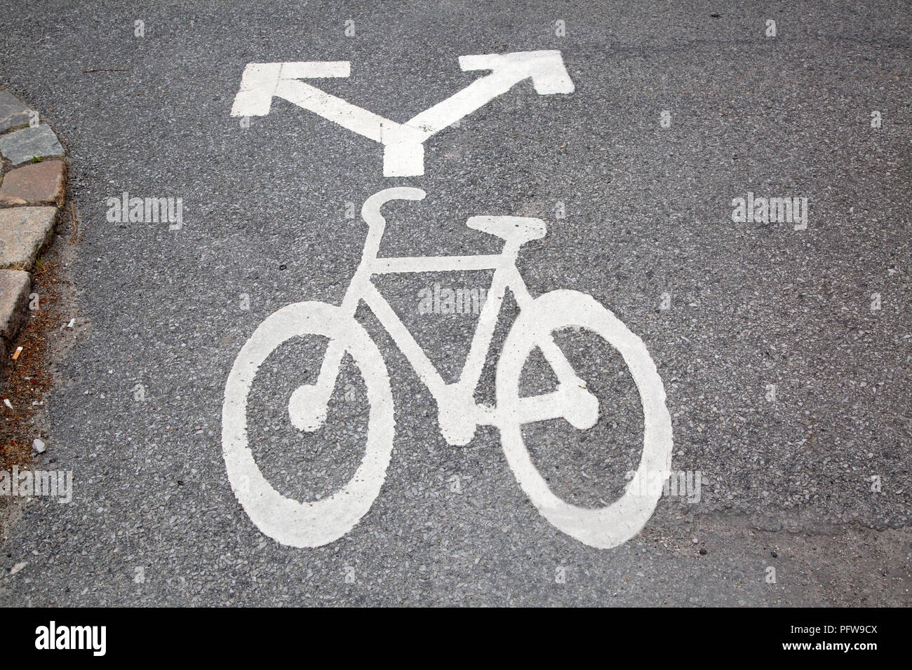 Bike Path Sign, Malmo, Sweden Stock Photo - Alamy