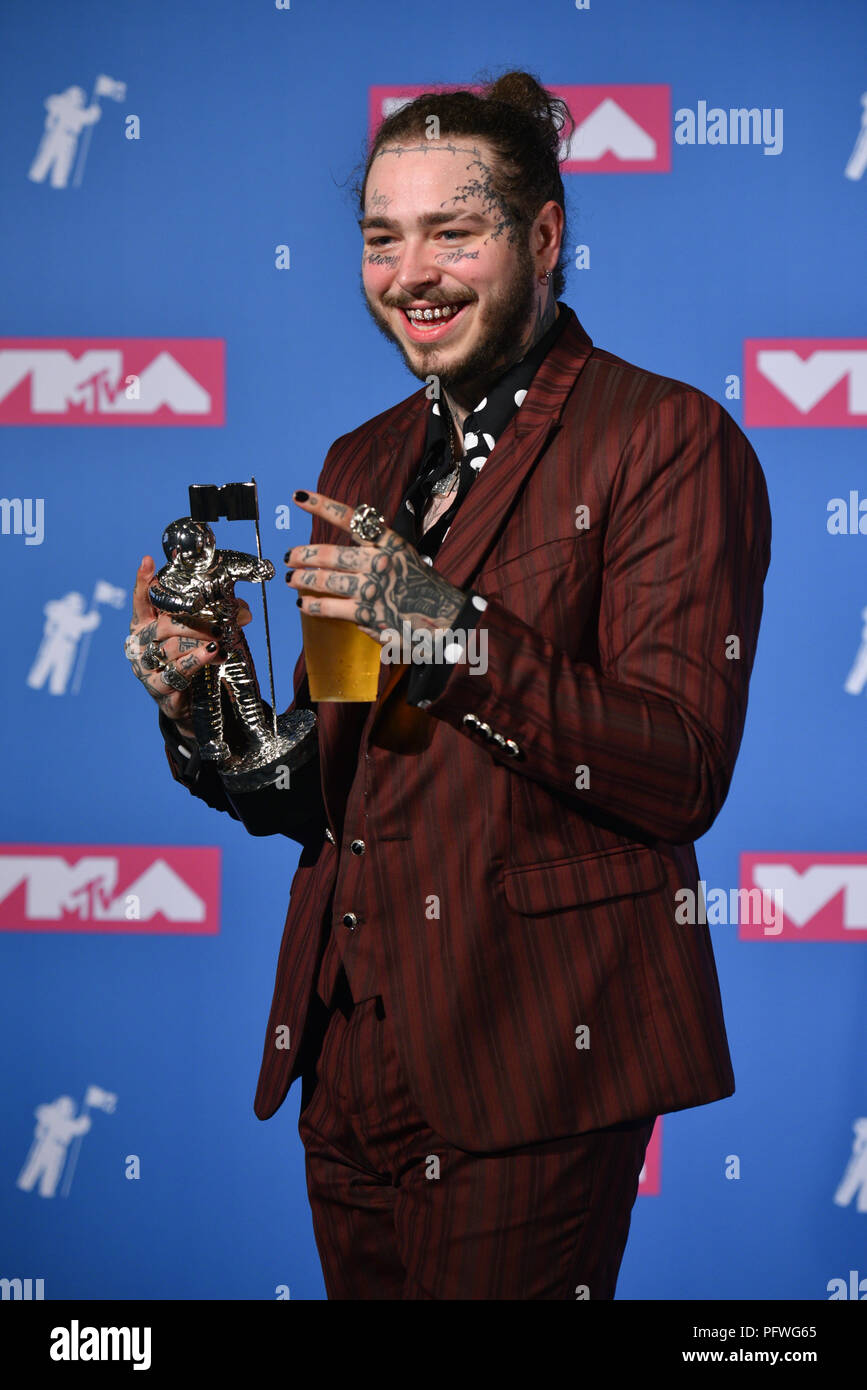 Post Malone attends the 2018 MTV Video Music Awards at Radio City Music Hall on August 20, 2018 in New York City. Stock Photo