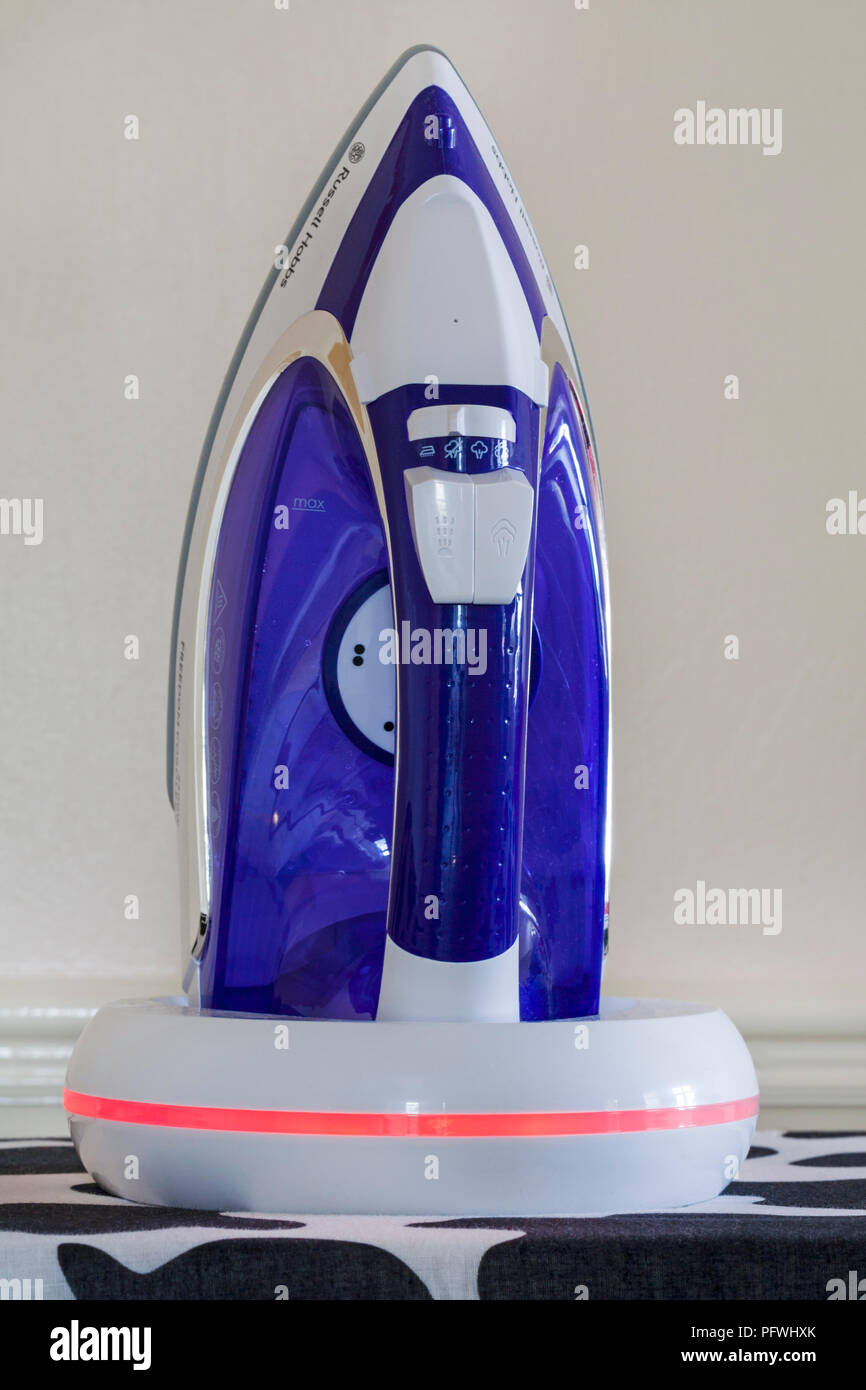 russell hobbs freedom cordless