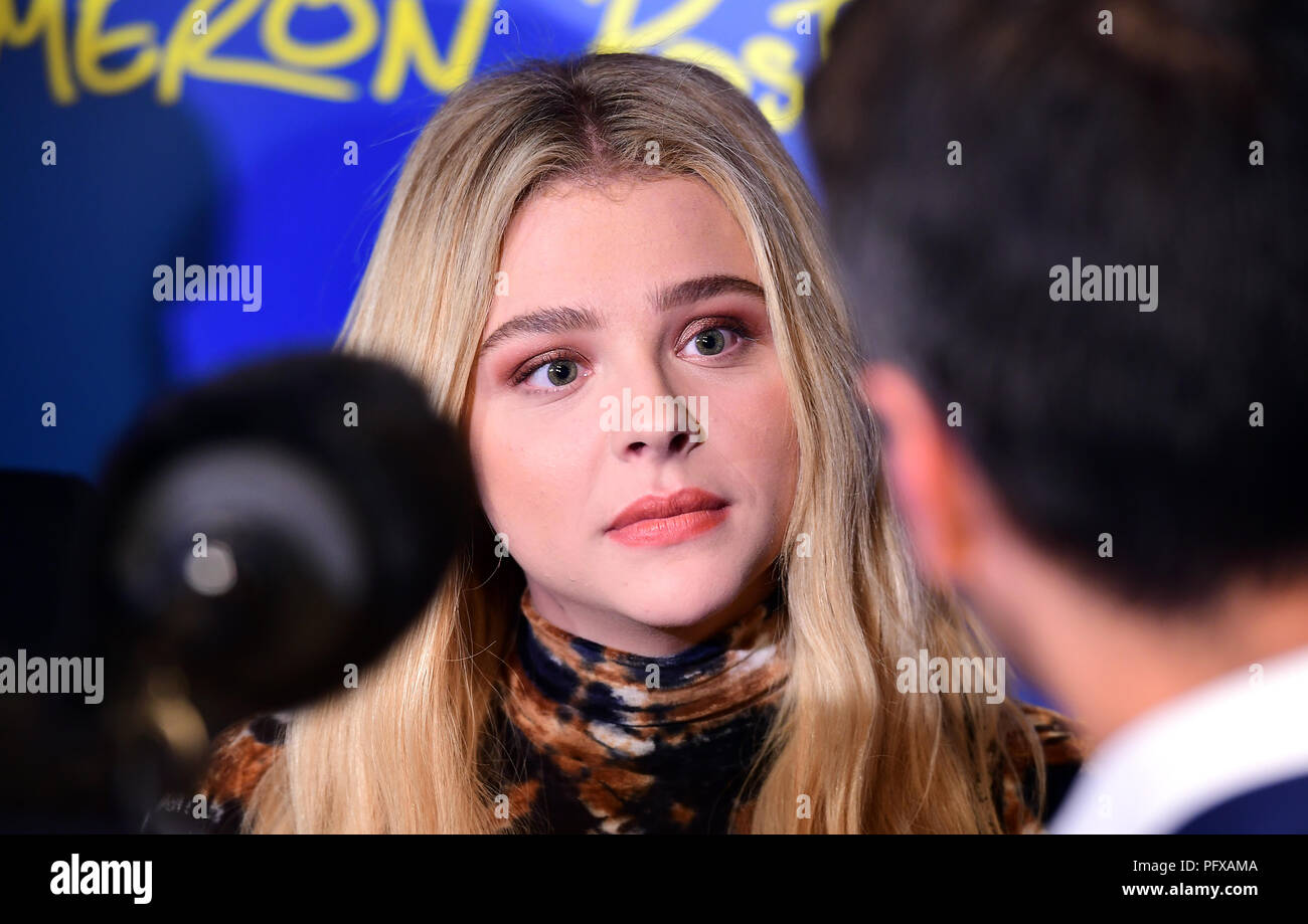 Chloe grace moretz 2006 hi-res stock photography and images - Alamy