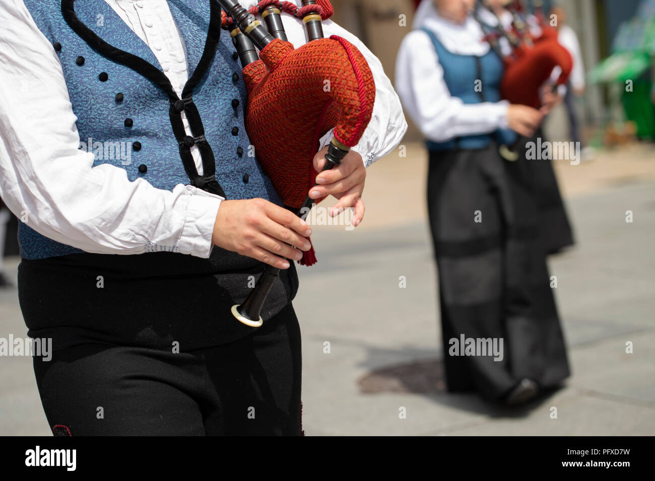 Man playing bagpipe, spanish traditional dance group Stock Photo Alamy