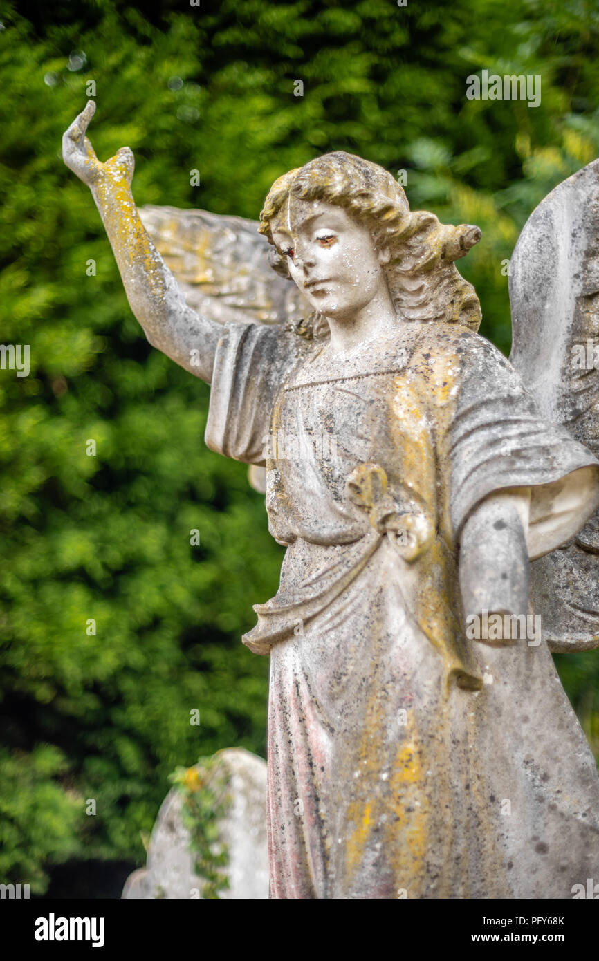 Angel stone sculpture at the Old Cemetery at Southampton Common, Hampshire, England, UK Stock Photo