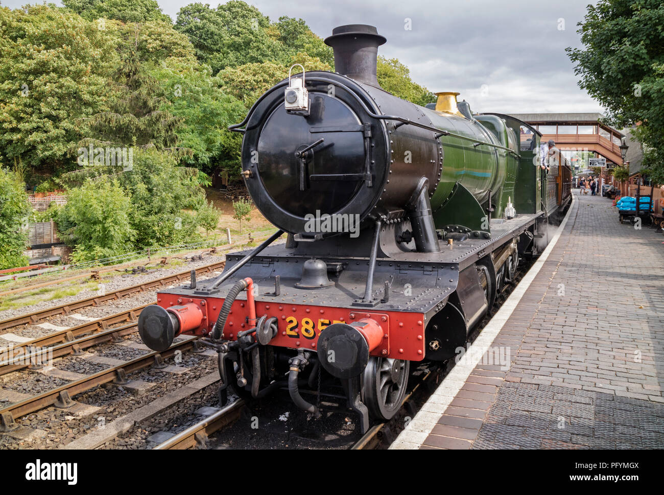 A steam train at Bewdley station on the Severn Valley Railway, Bewdley, Worcestershire, England, UK Stock Photo
