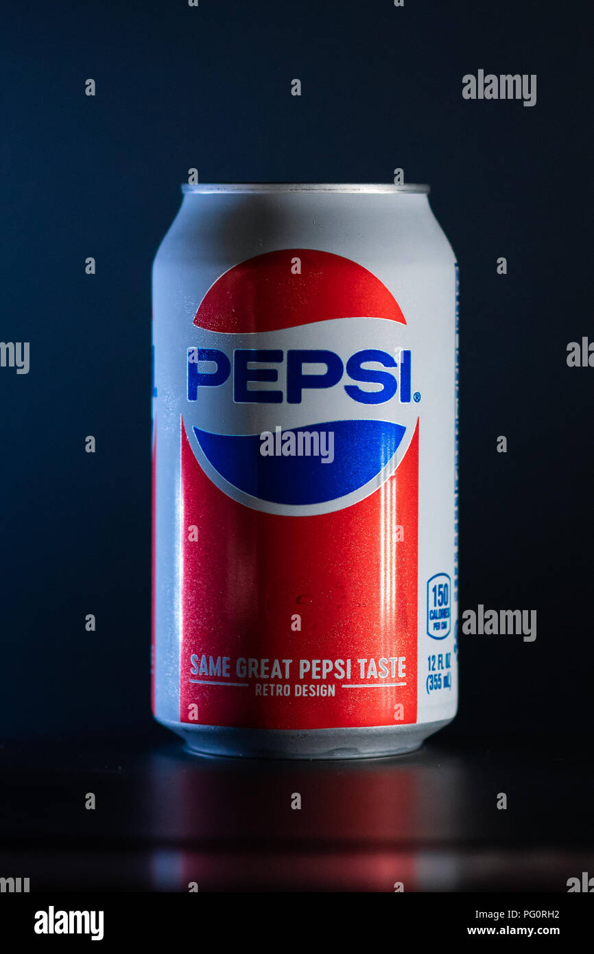 product photography shot of pepsi Stock Photo - Alamy