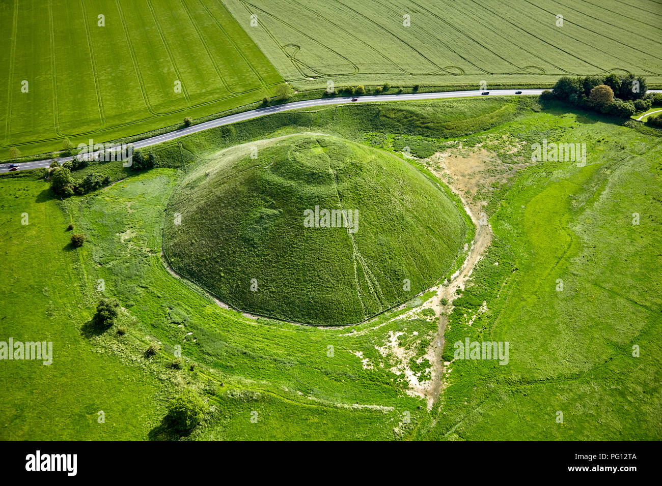 Magical Silbury Hill, Avebury - Why You Must Visit Wiltshire's Pyramid!