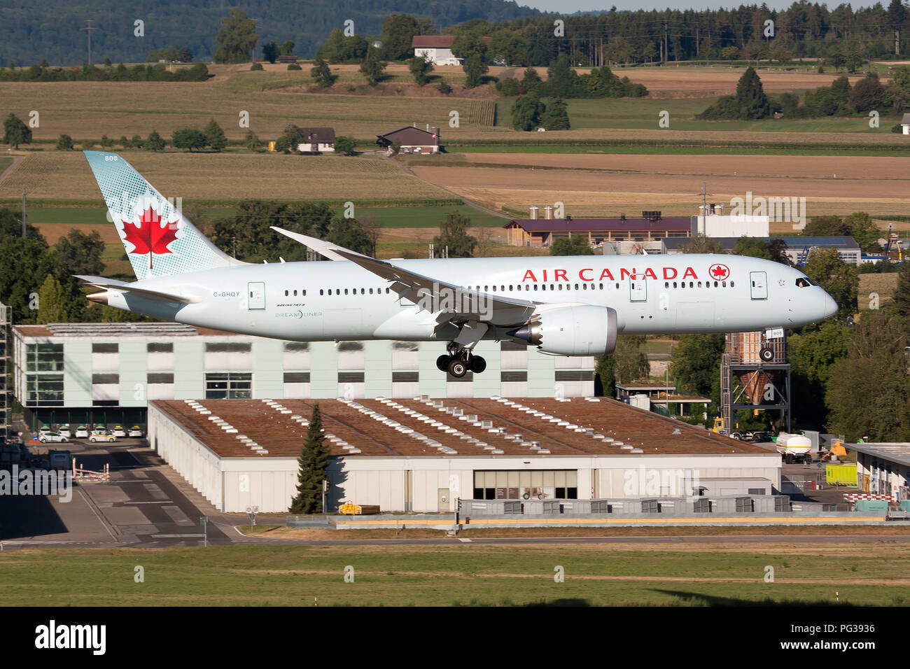 Zurich, Switzerland. 12th Aug, 2018. Air Canada Boeing 787-8 Dreamliner  landing at Zurich Kloten airport. Credit: Fabrizio Gandolfo/SOPA  Images/ZUMA Wire/Alamy Live News Stock Photo - Alamy