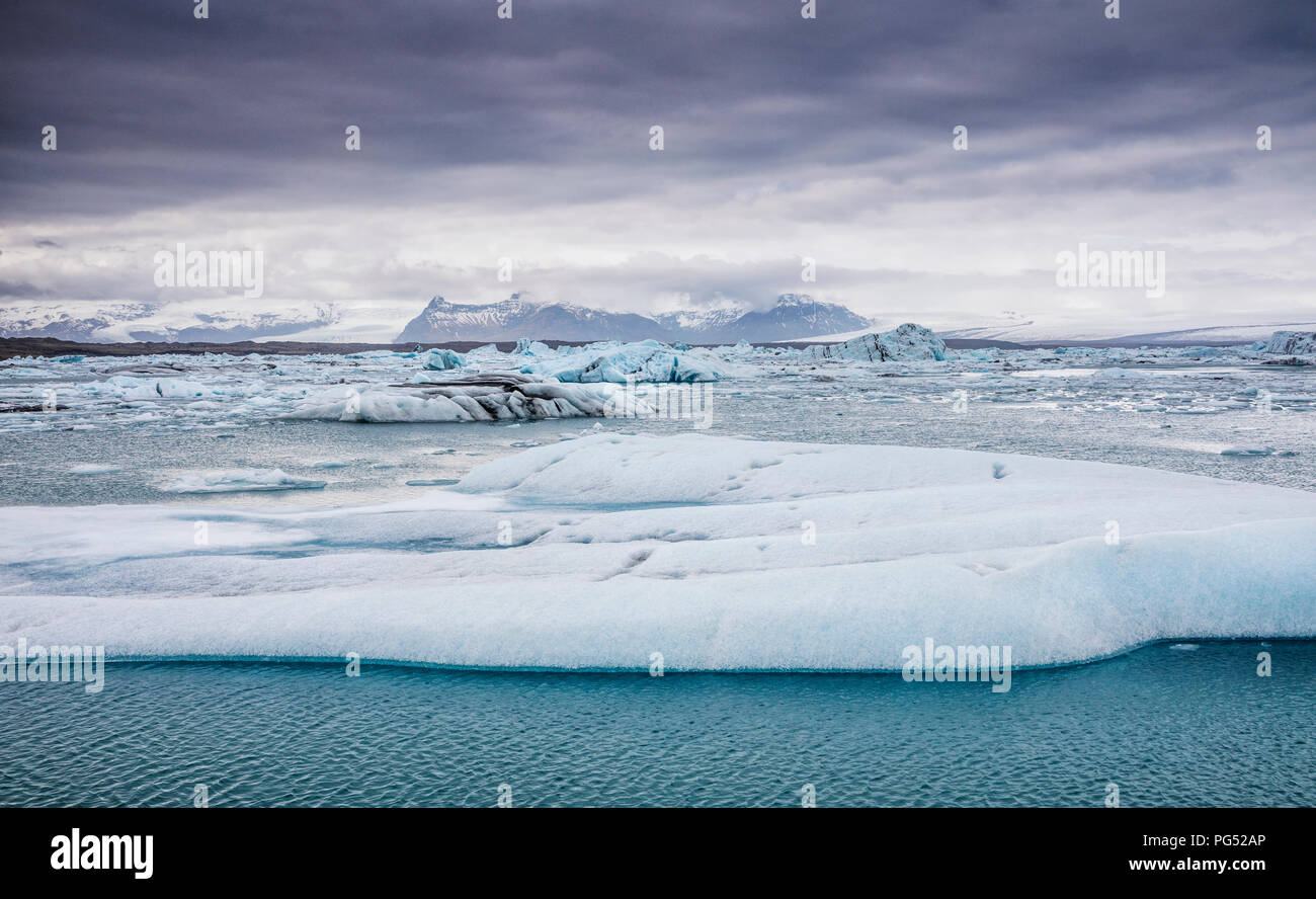 Floating icebergs in Jokulsarlon Glacier Lagoon, Iceland Stock Photo