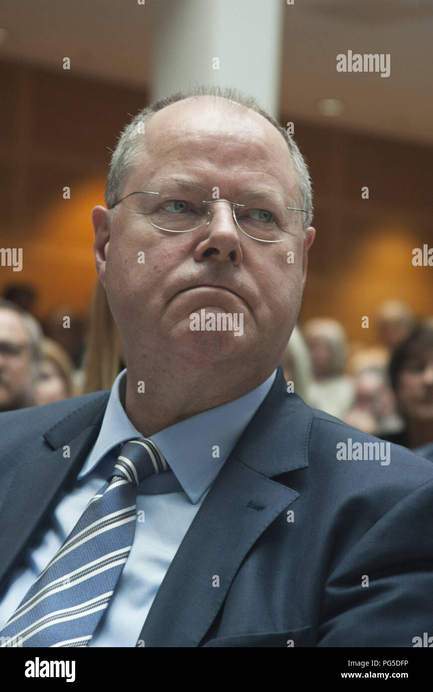 Willy Brandt Portrait Hi res Stock Photography And Images Alamy willy-brandt-portrait-hi-res-stock-photography-and-images-alamy