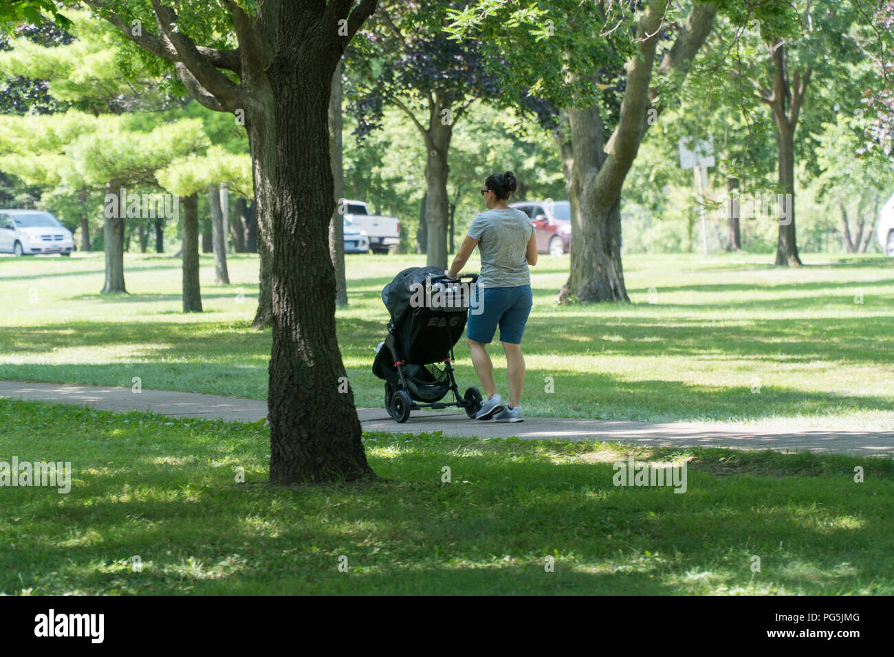 baby stroller for golf course