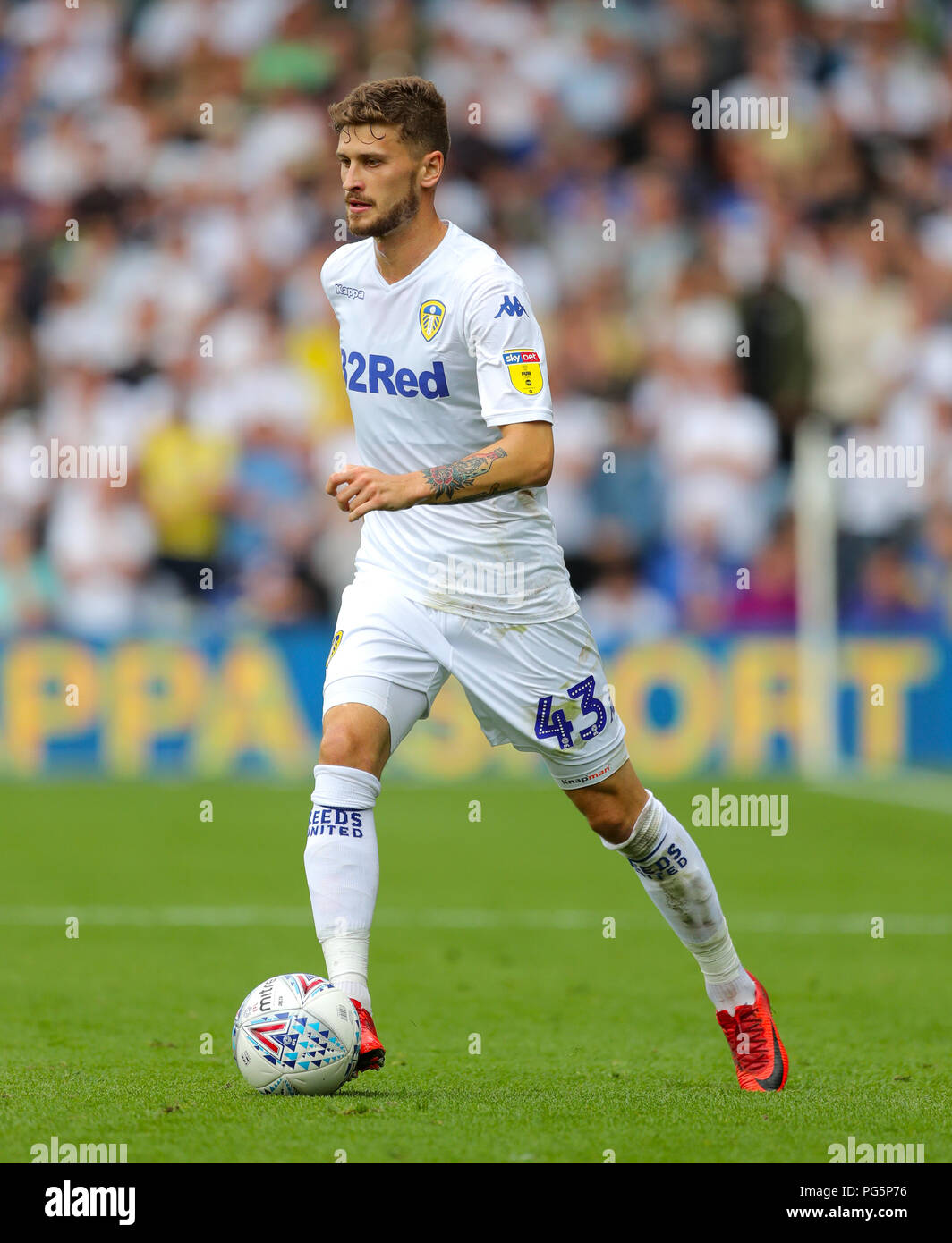 Leeds United's Mateusz Klich Stock Photo - Alamy 