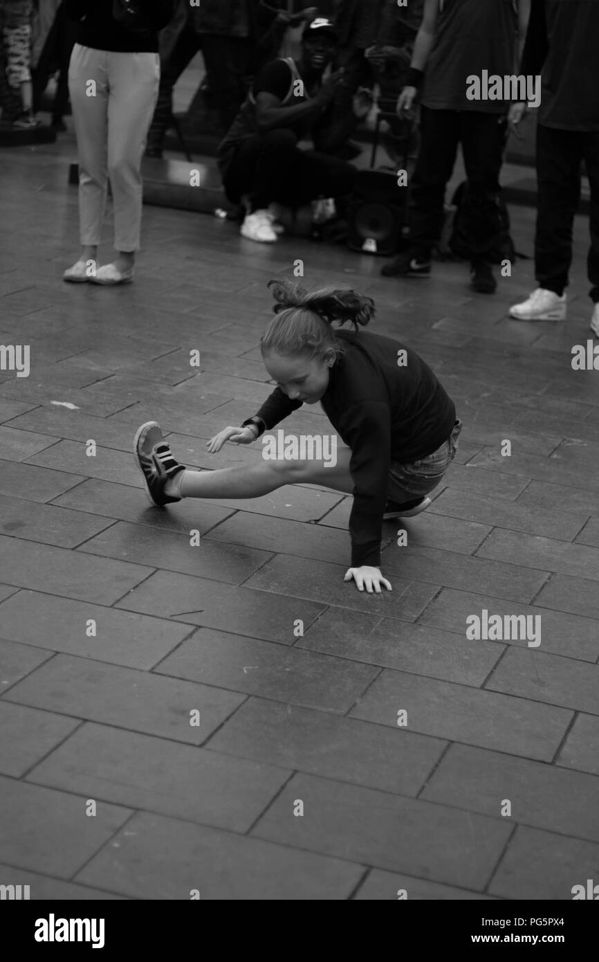 Urban dancers / street dancers in Amsterdam (Netherlands) Stock Photo