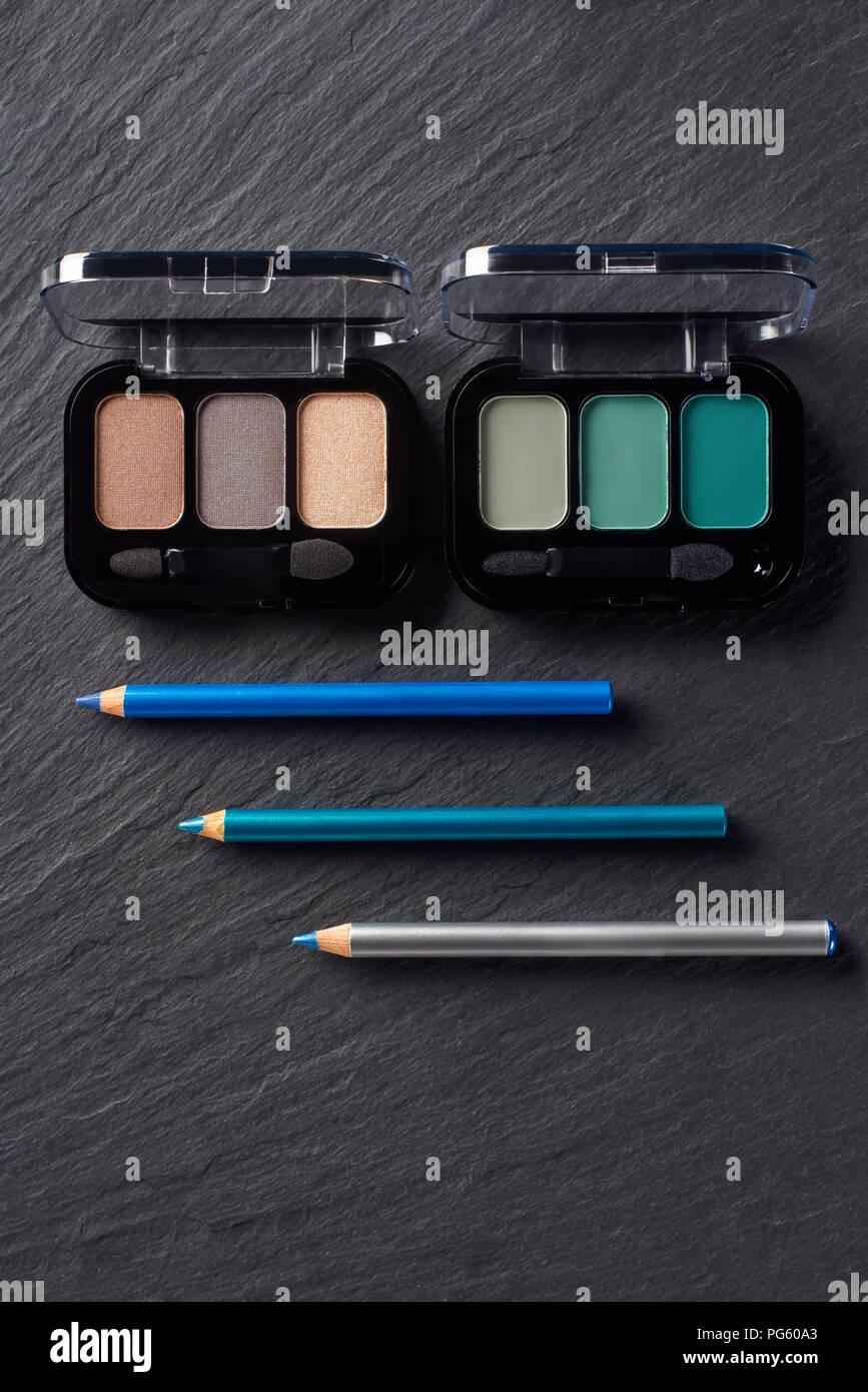 Eye pencils hires stock photography and images Alamy