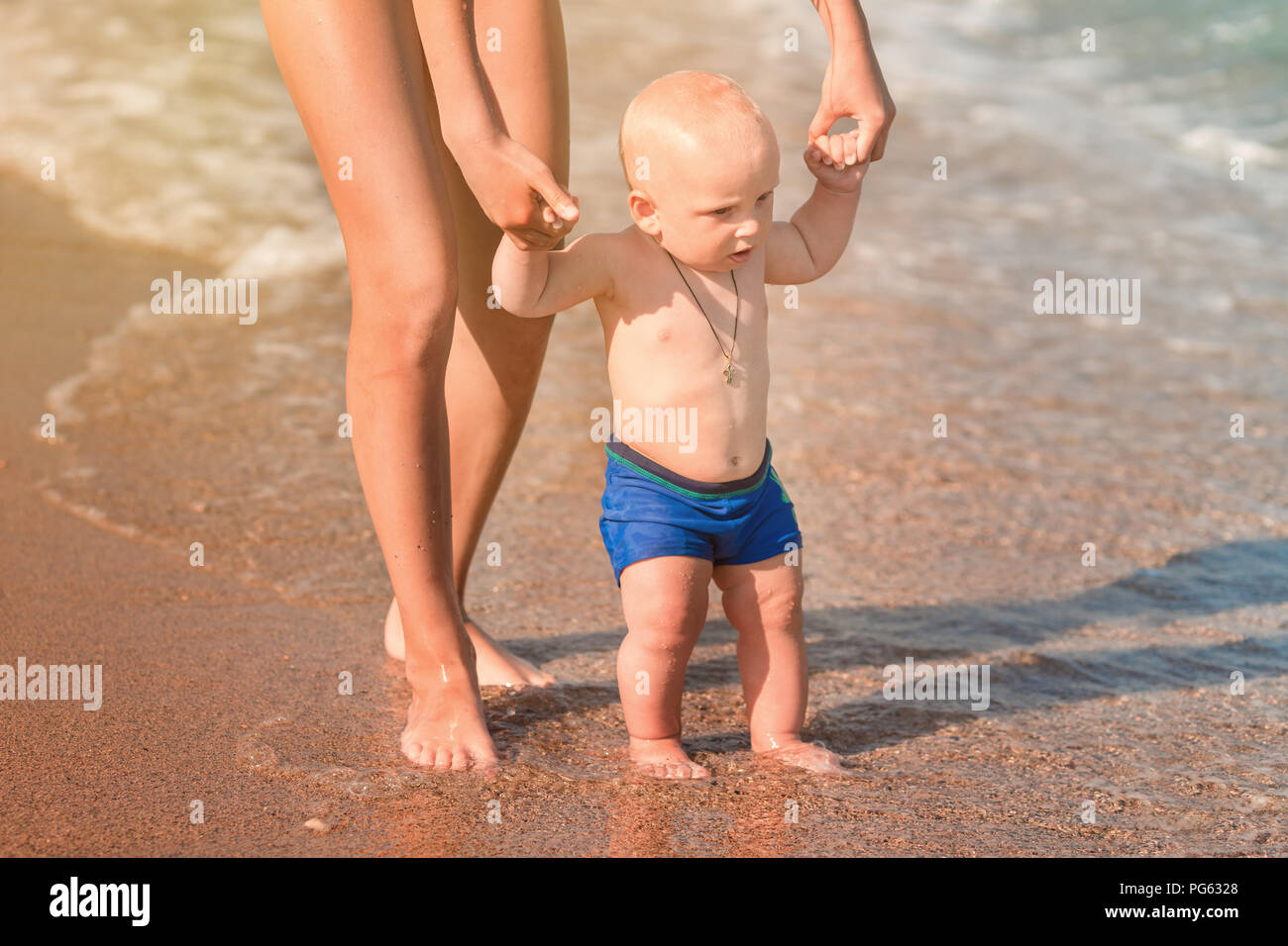 how long from first steps to walking
