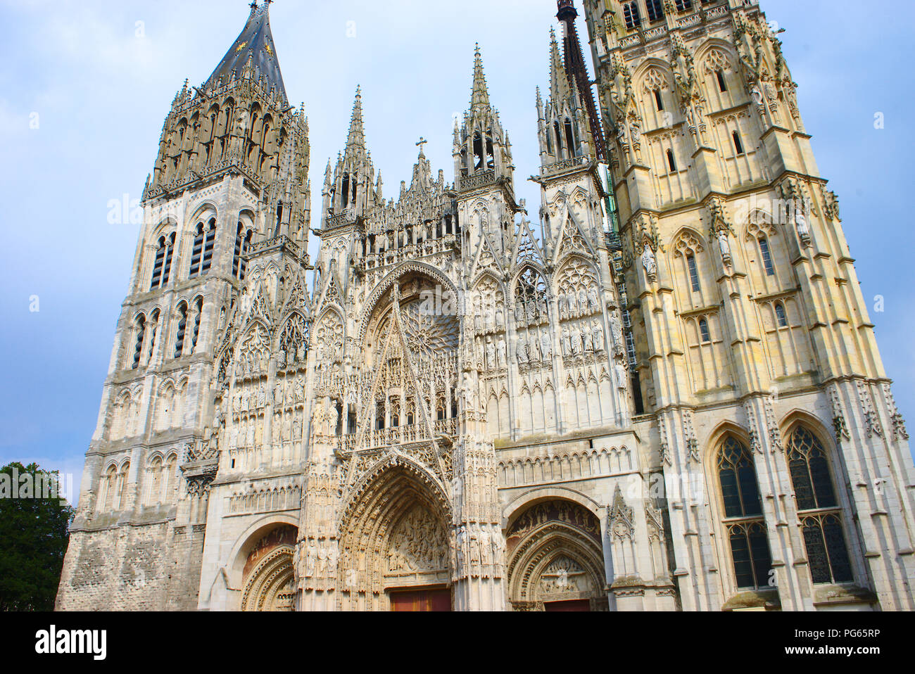 Butter tower rouen cathedral hi-res stock photography and images - Alamy