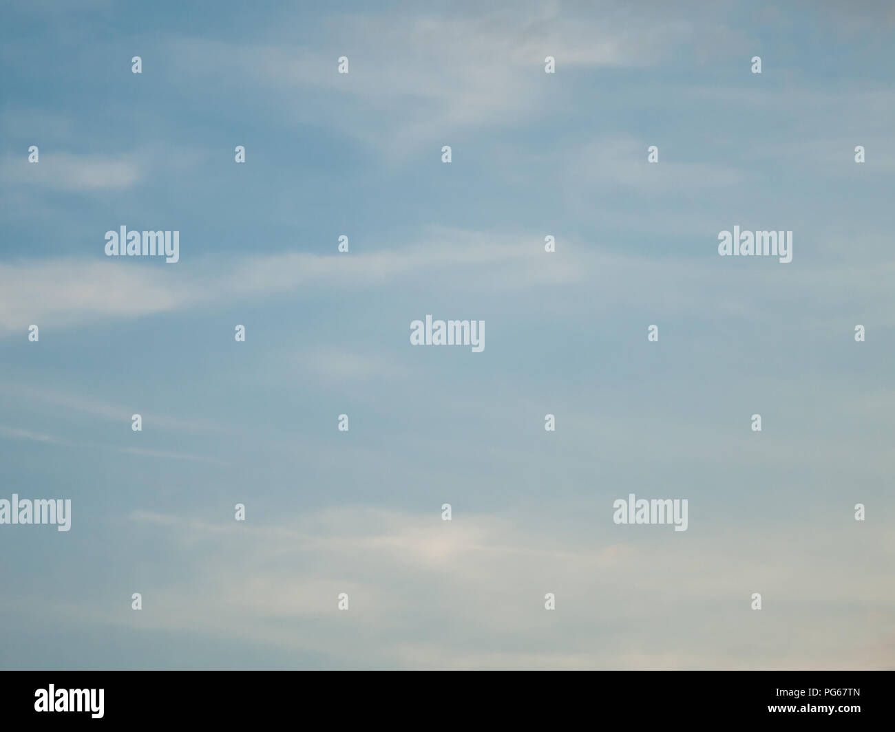 Soft clouds hi-res stock photography and images - Alamy