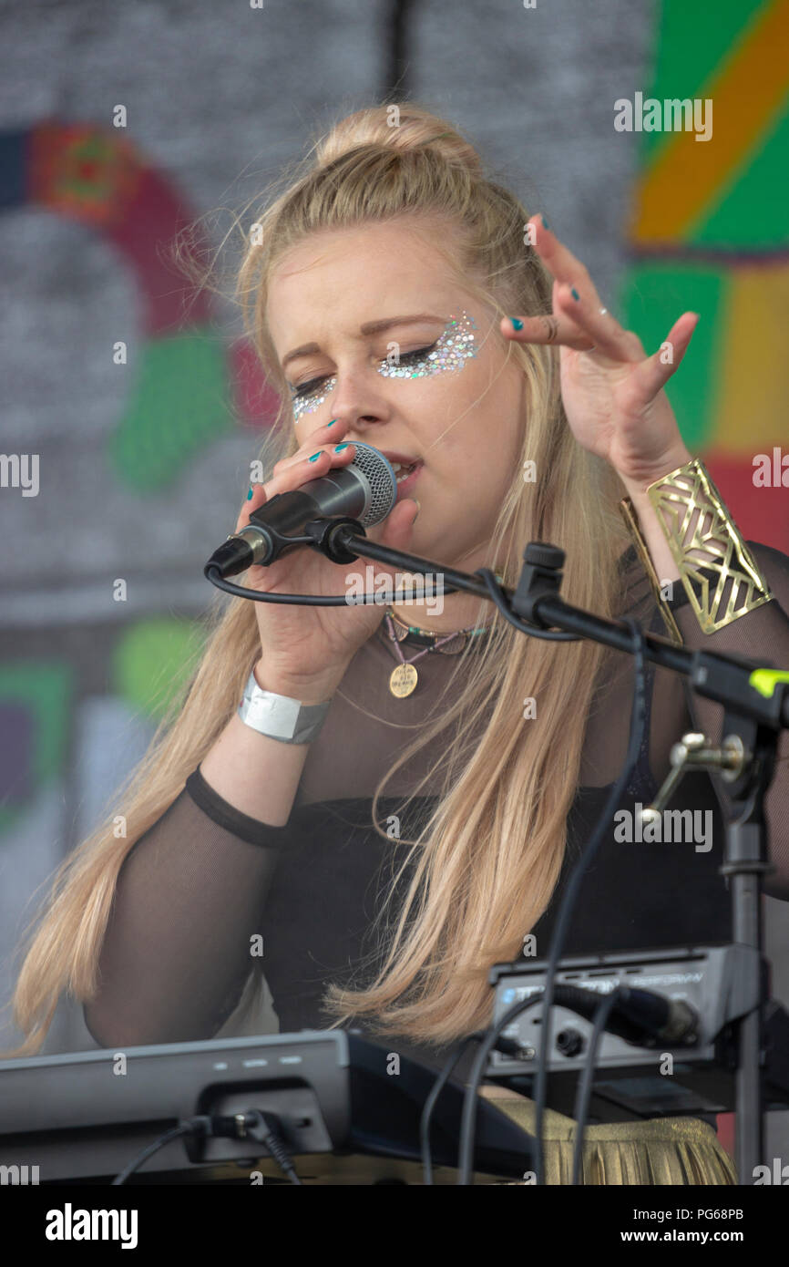 Belfast's own Rebekah Fitch performed her unique style of electronic