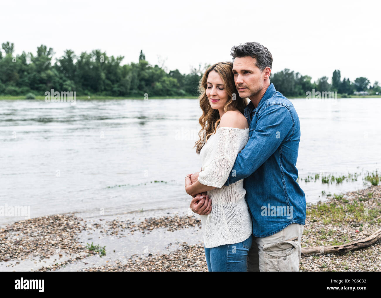 Couple thinking relax eyes closed hi-res stock photography and images ...