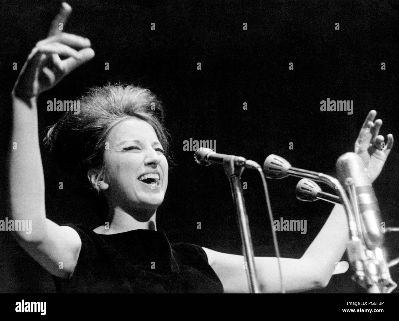 Mina Italian Singer Italian singer mina hi-res stock photography and images - Alamy