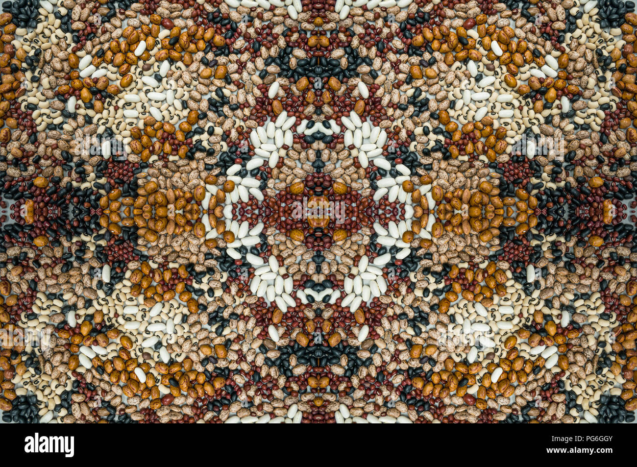 Large crab eye bean hires stock photography and images Alamy