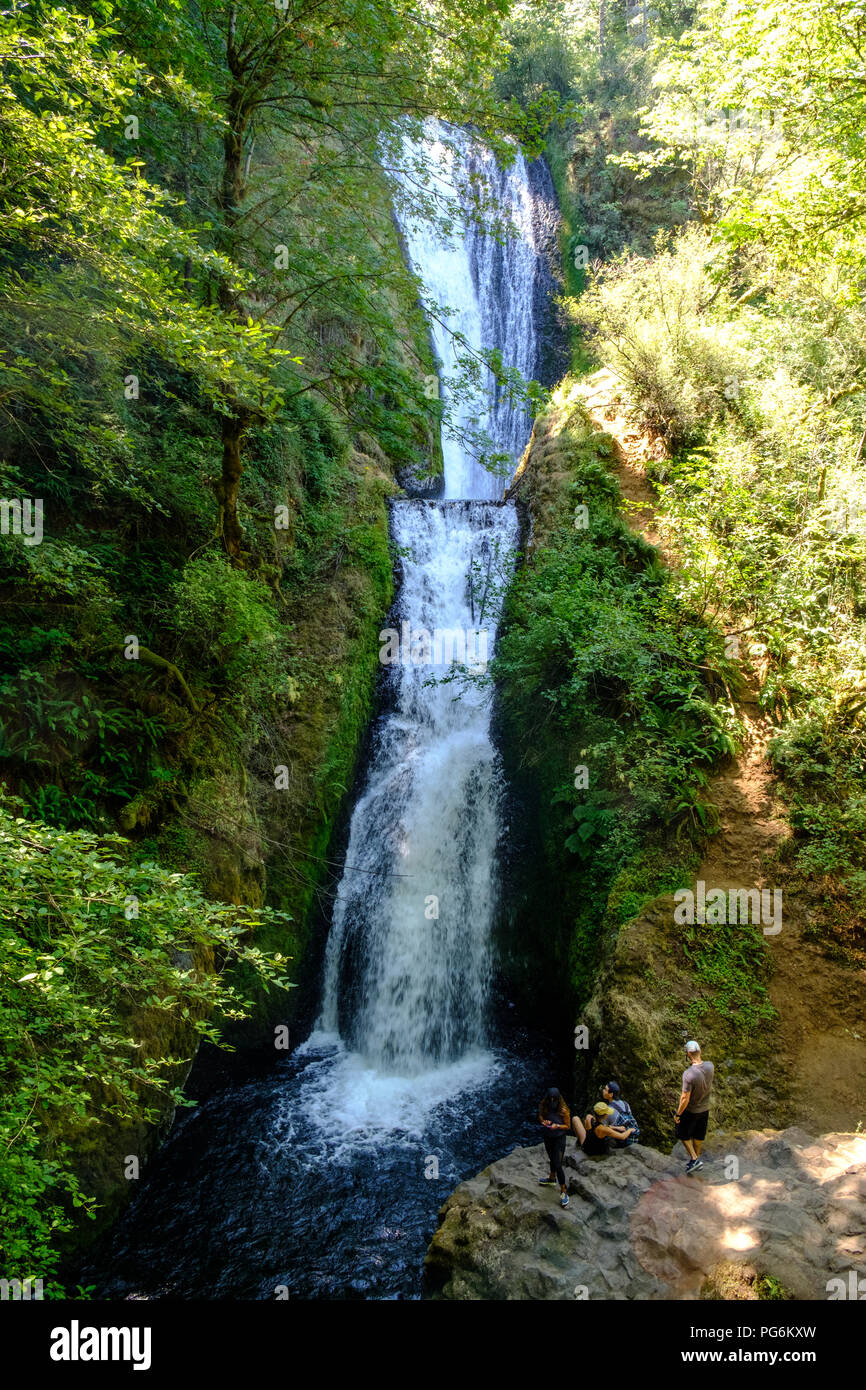 Bridal Veil Falls Columbia River Gorge Oregon Usa Stock Photo Alamy